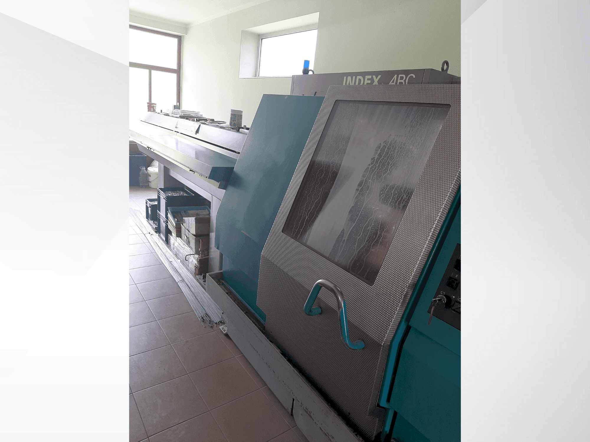 Widok z przodu maszyny Index ABC 42