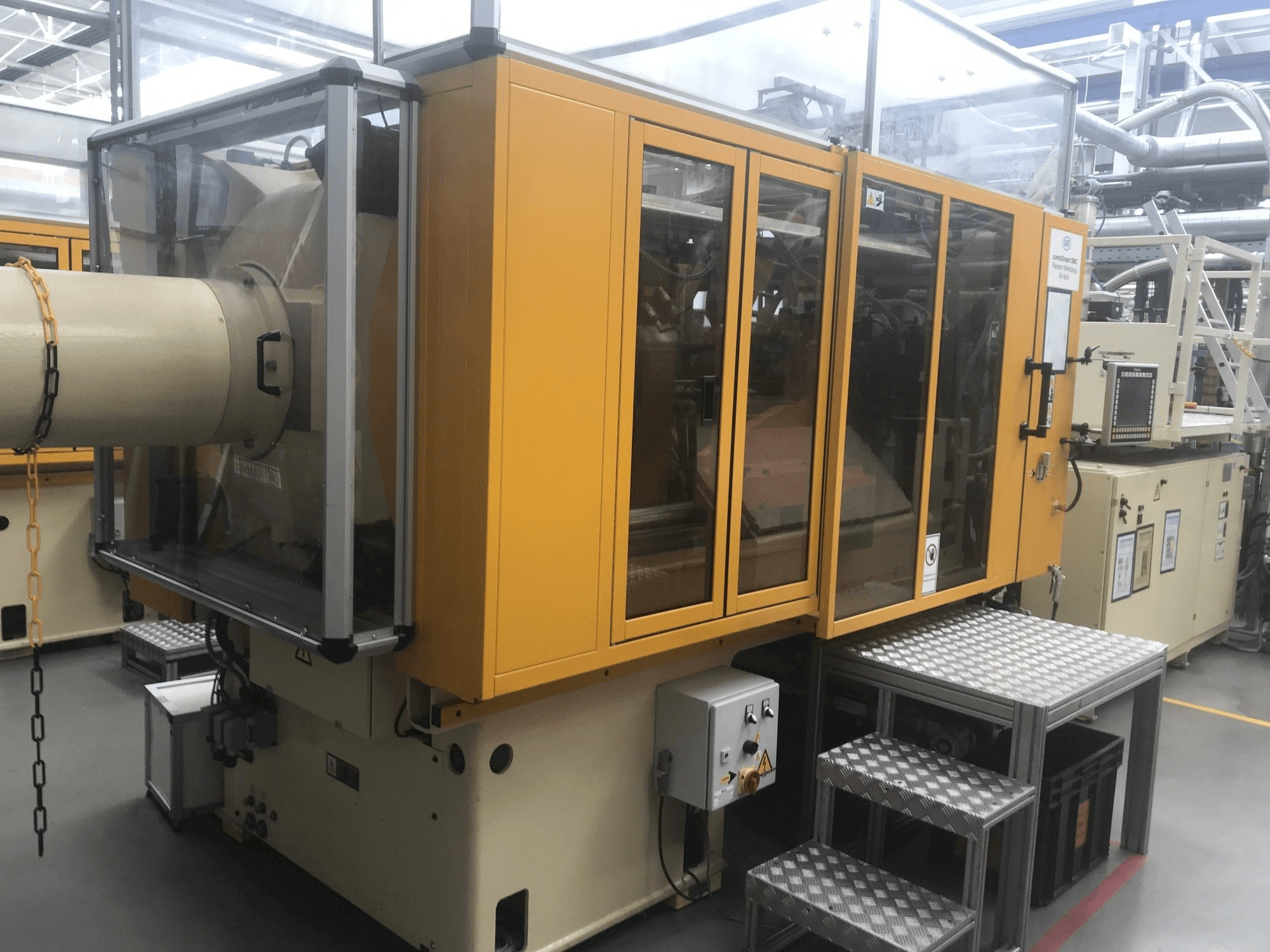 Widok z przodu maszyny Husky H300 RS 55/50