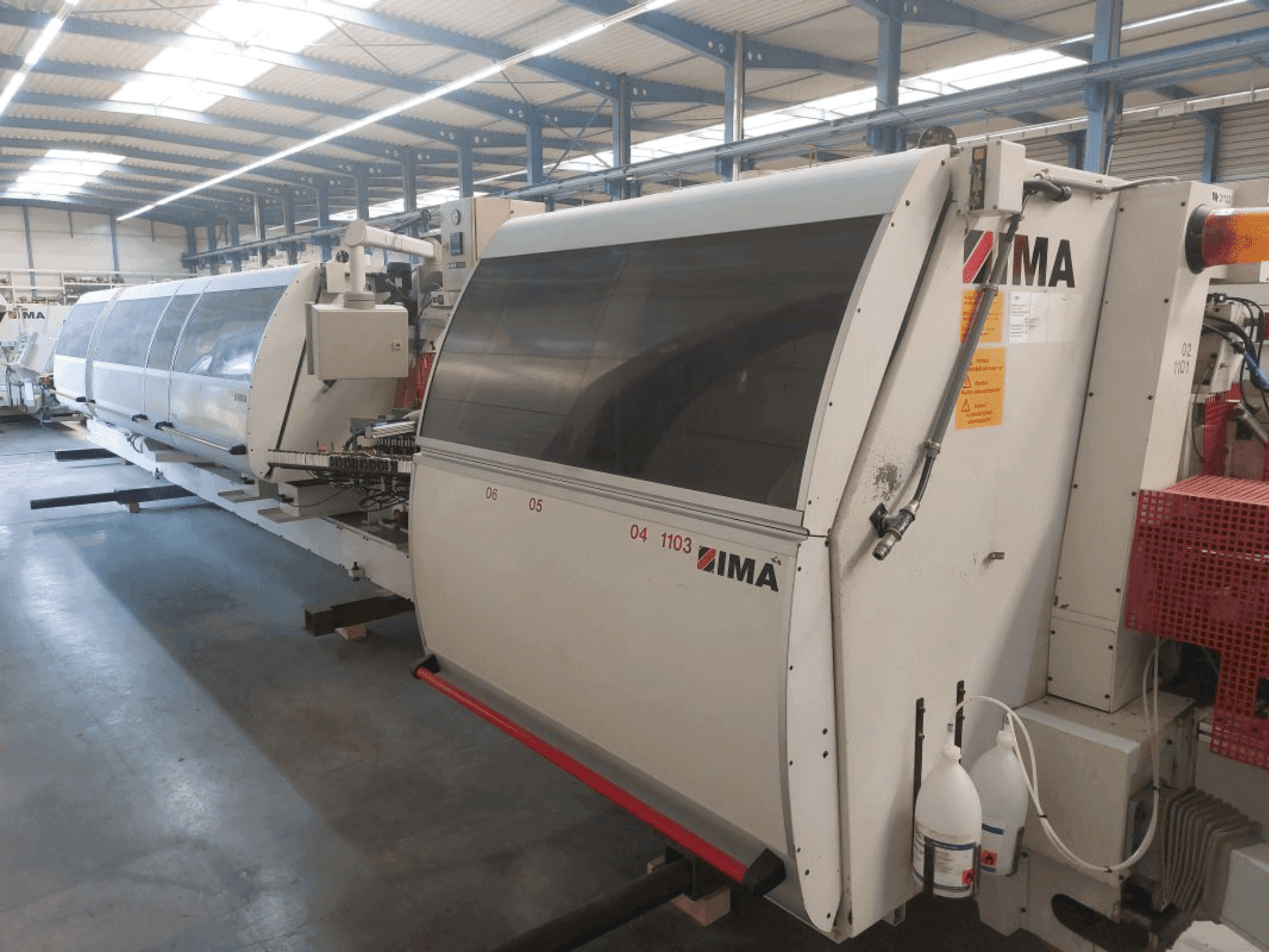 Widok z przodu maszyny WEHRMANN COMBIMA