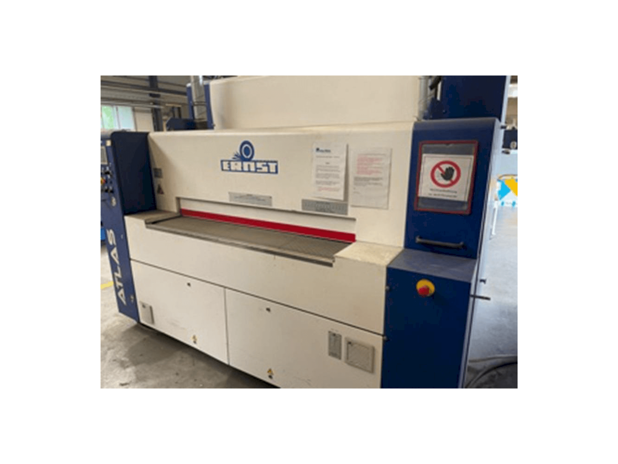 Widok z przodu maszyny ERNST ATLAS ES