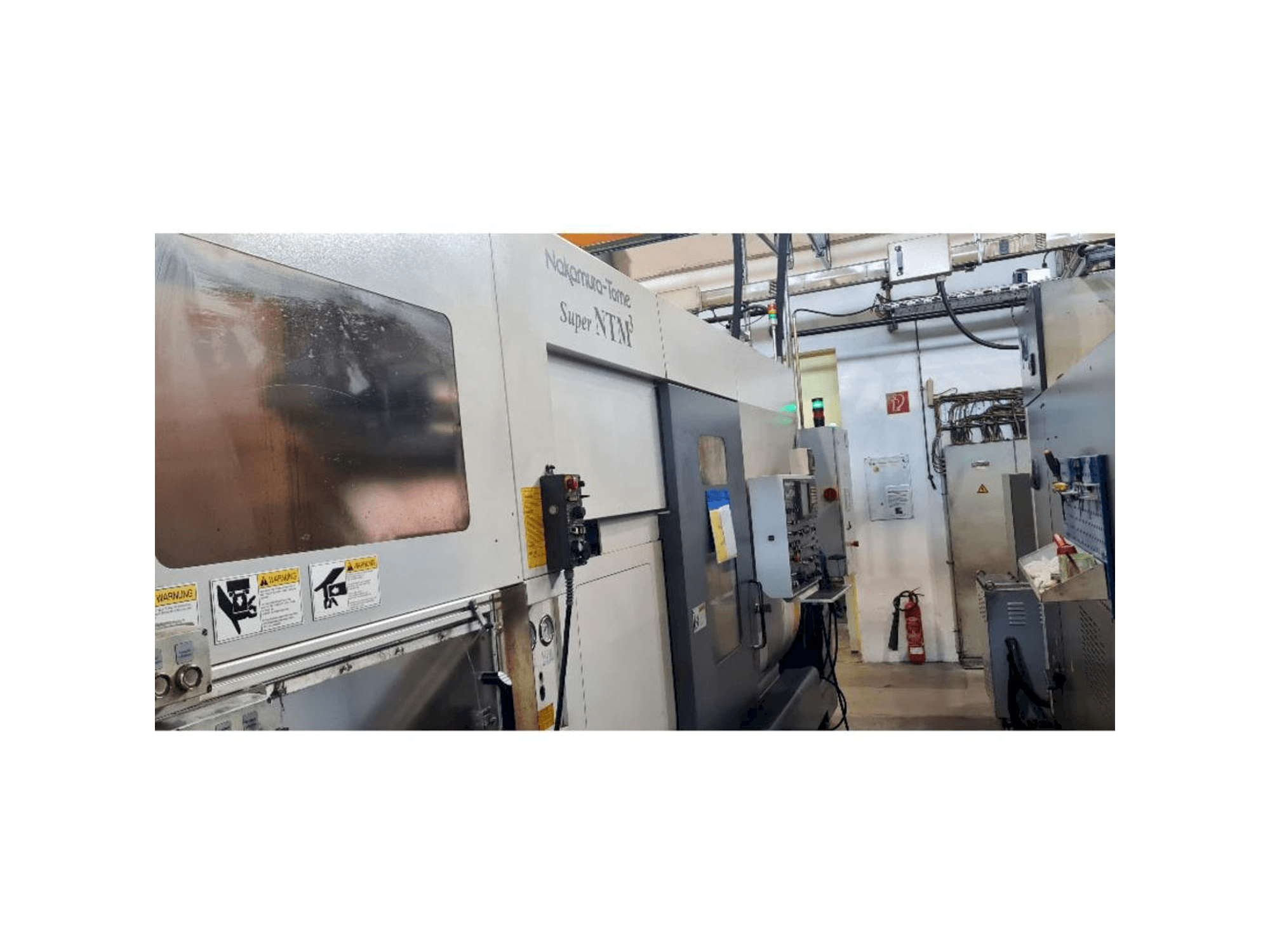 Widok z przodu maszyny NAKAMURA Super NTM³