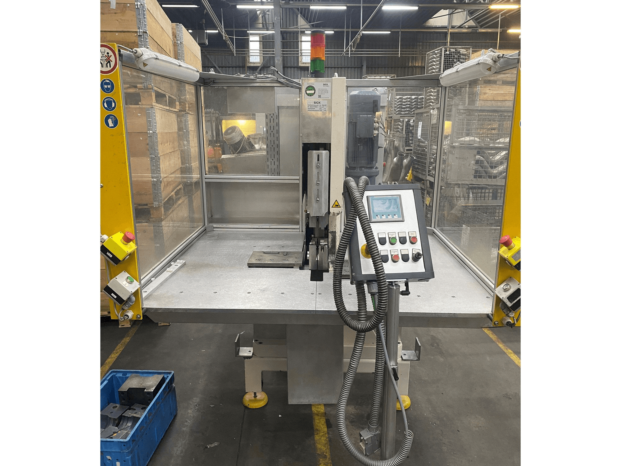 Widok z przodu maszyny Schmidt und Remmert EMT80-2-F02