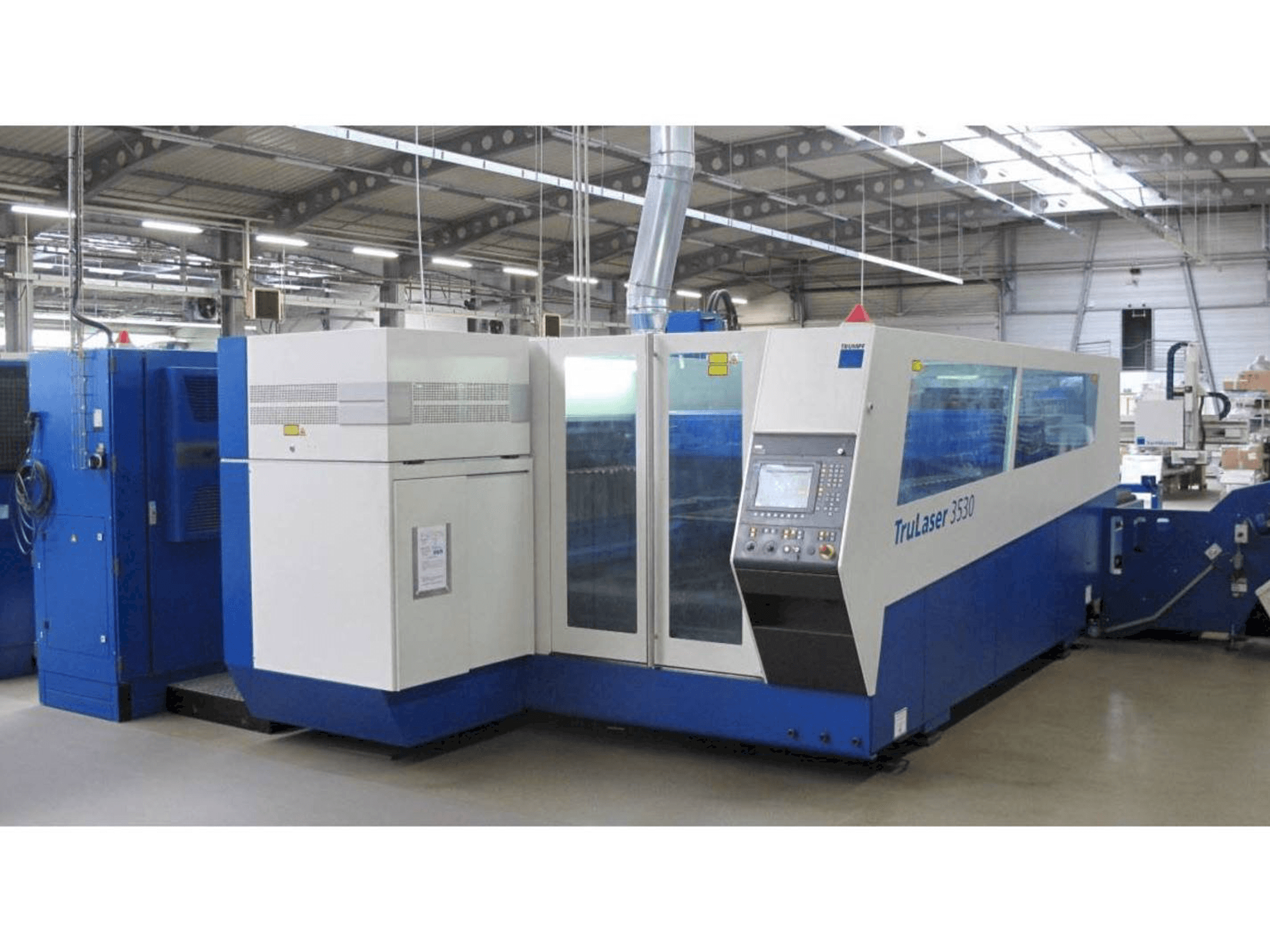 Widok z przodu maszyny Trumpf TruLaser 3530 + Lift Master