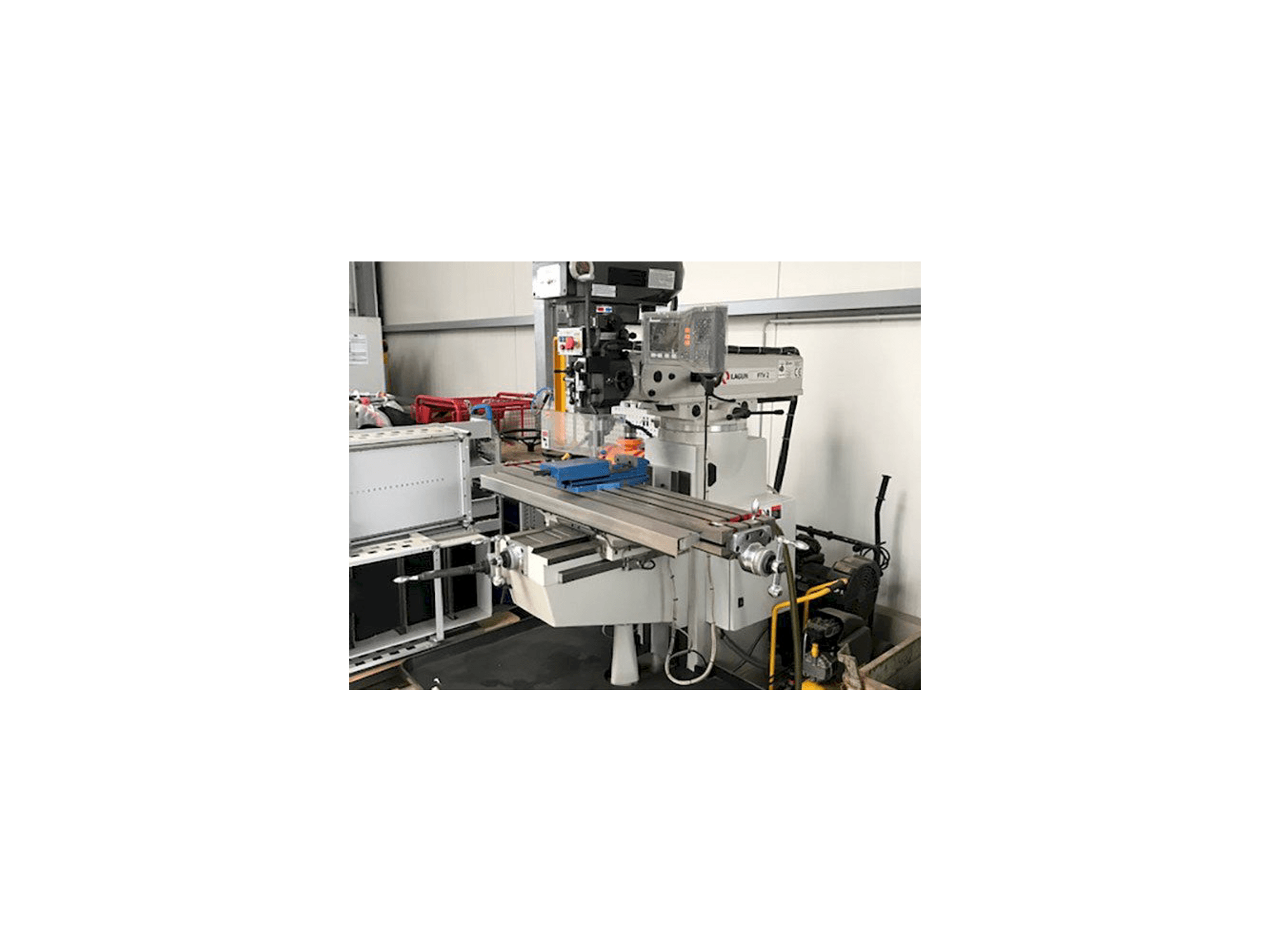 Widok z przodu maszyny LAGUN FTV2