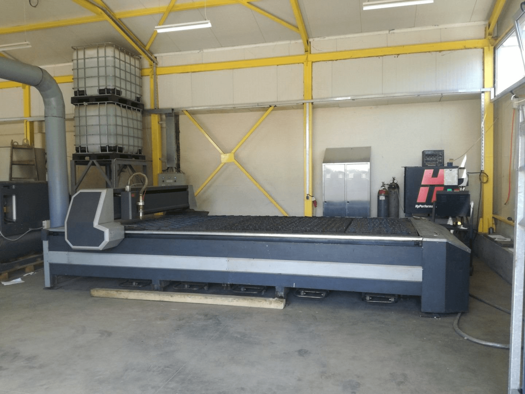 Widok z przodu maszyny HPM ITALY GV 4 x 2