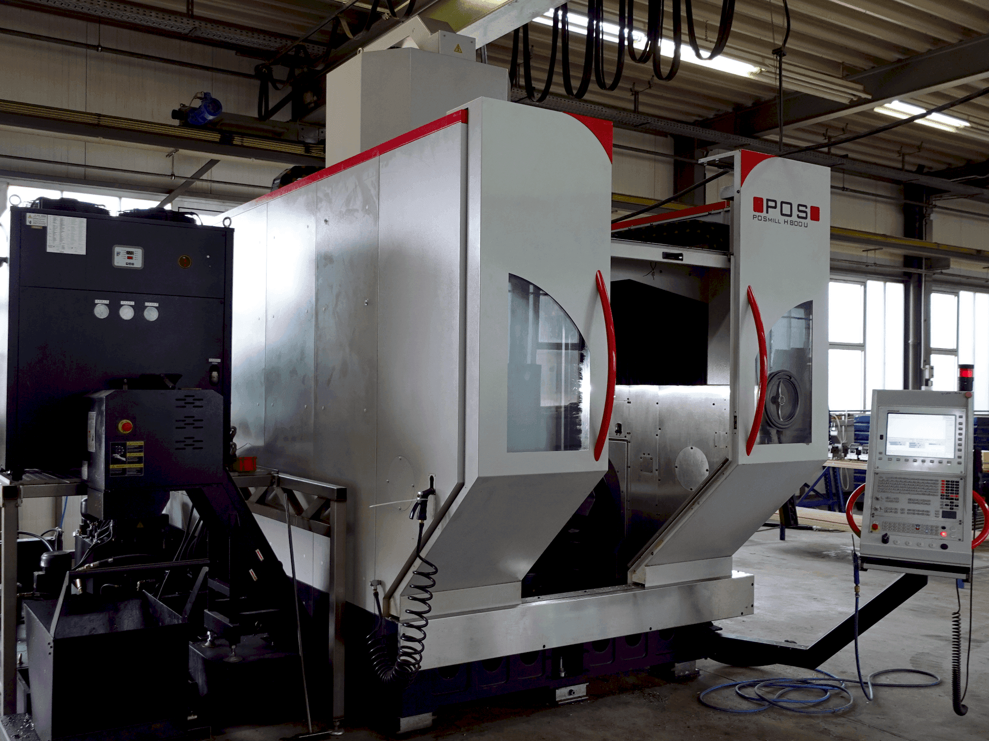 Widok z przodu maszyny POSmill H 800 U