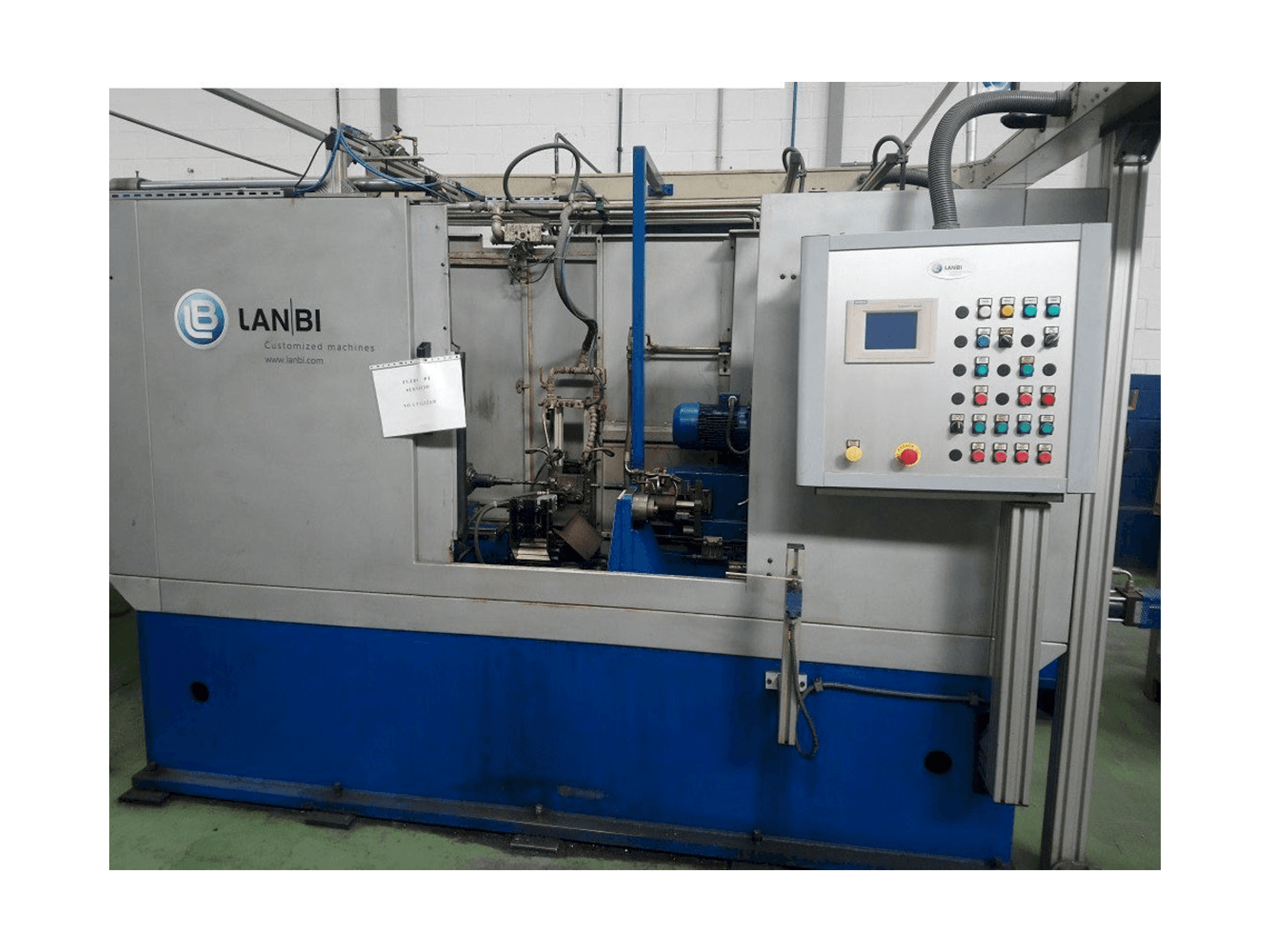 Widok z przodu maszyny Lanbi