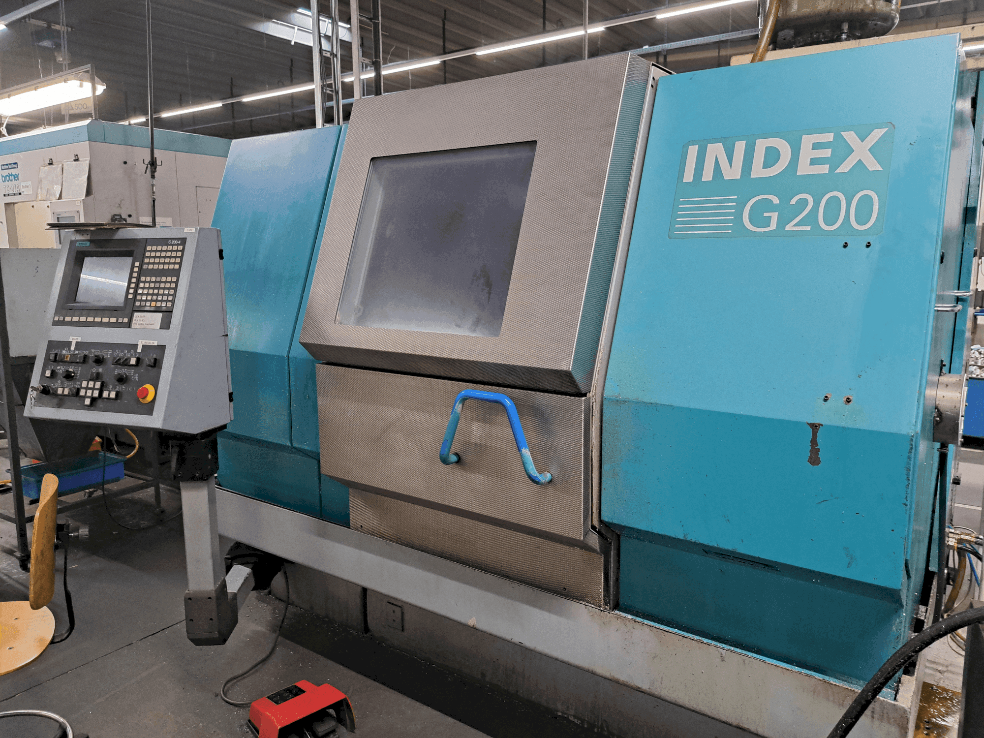 Widok z przodu maszyny Index G200