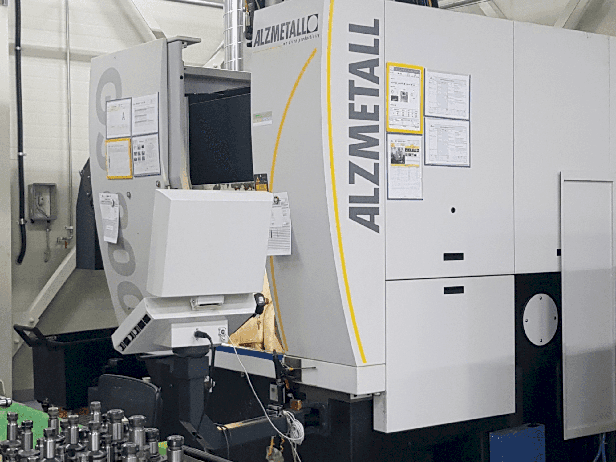 Widok z przodu maszyny Alzmetall GS800/5-T