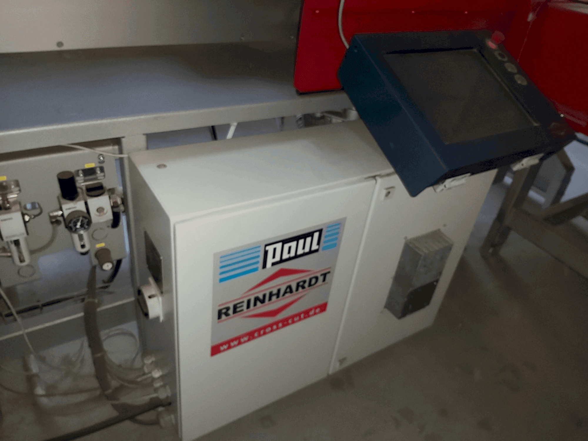 Widok z przodu maszyny Paul Reinhardt SlimLine SL170 S60