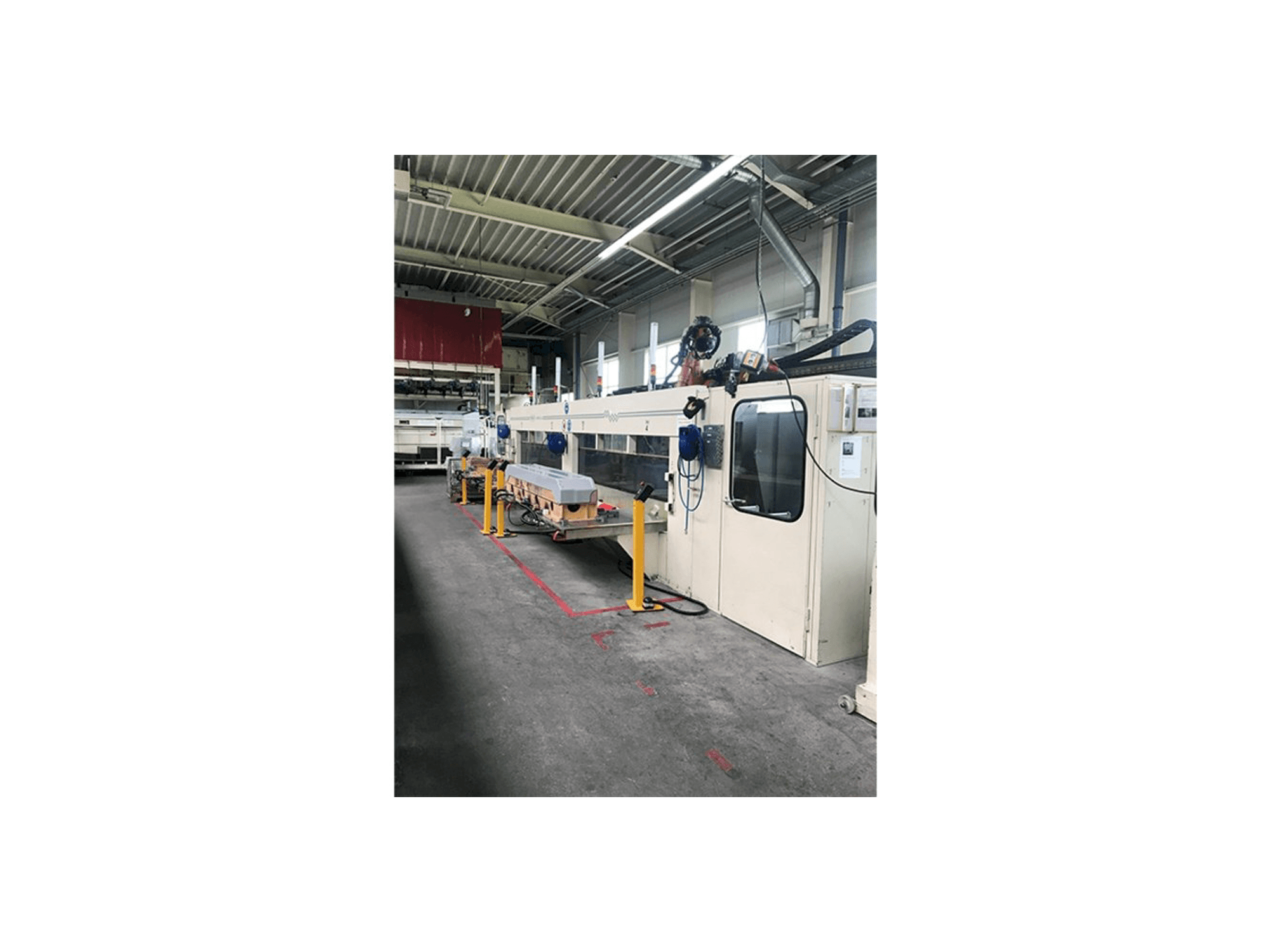 Widok prawej strony maszyny MAKA MROB 60 Jet