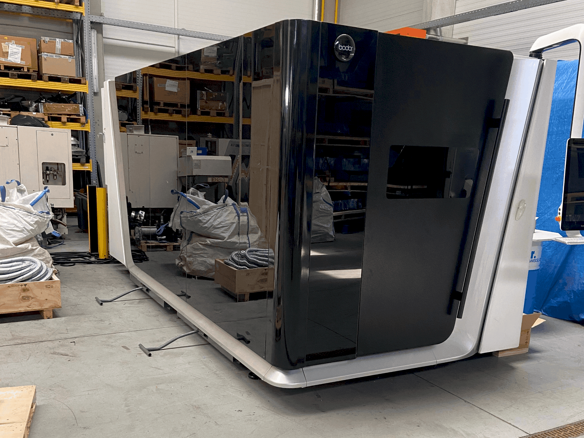 Widok z przodu maszyny Bodor C3