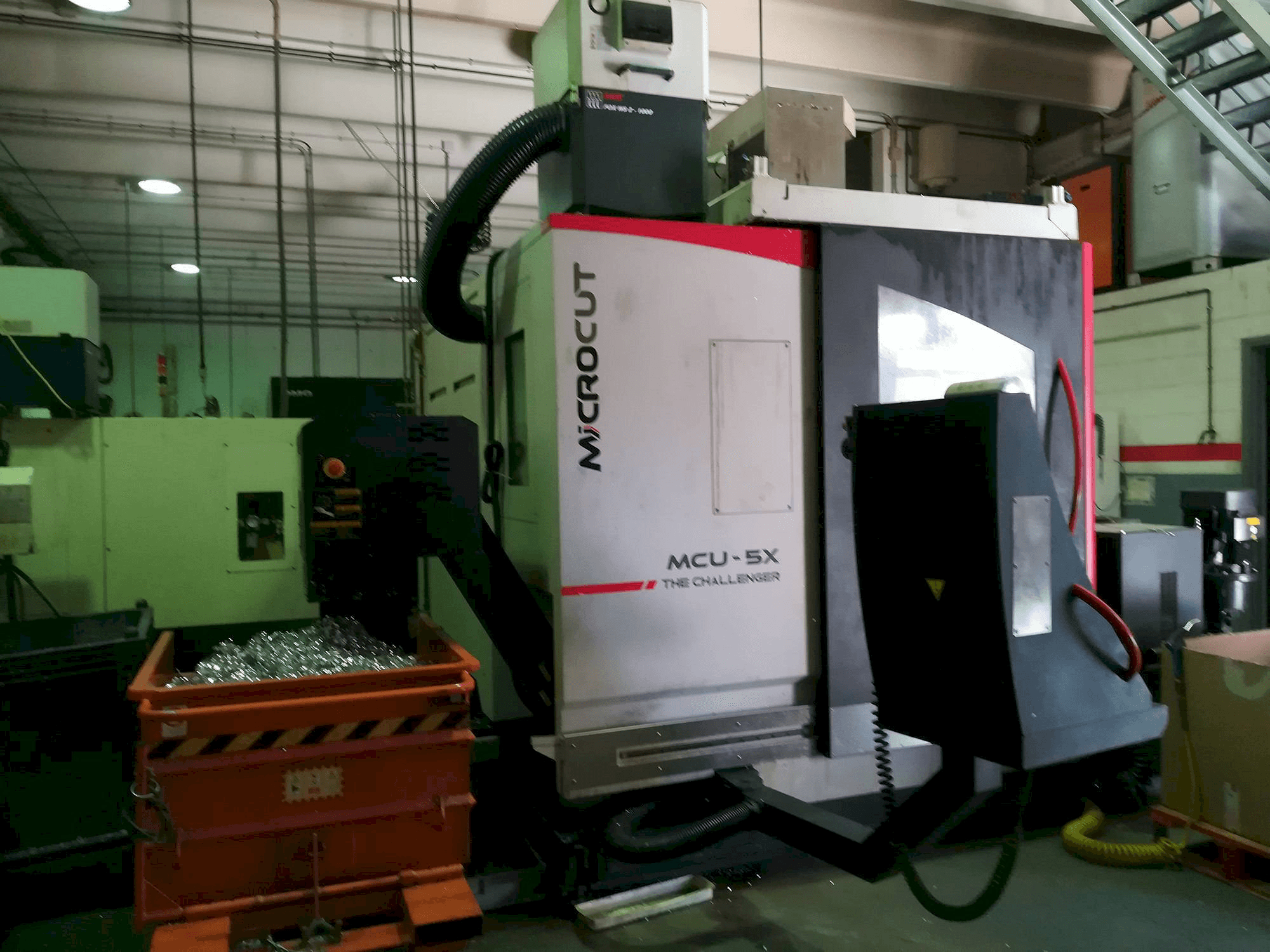 Widok z przodu maszyny MICROCUT MCU-5X