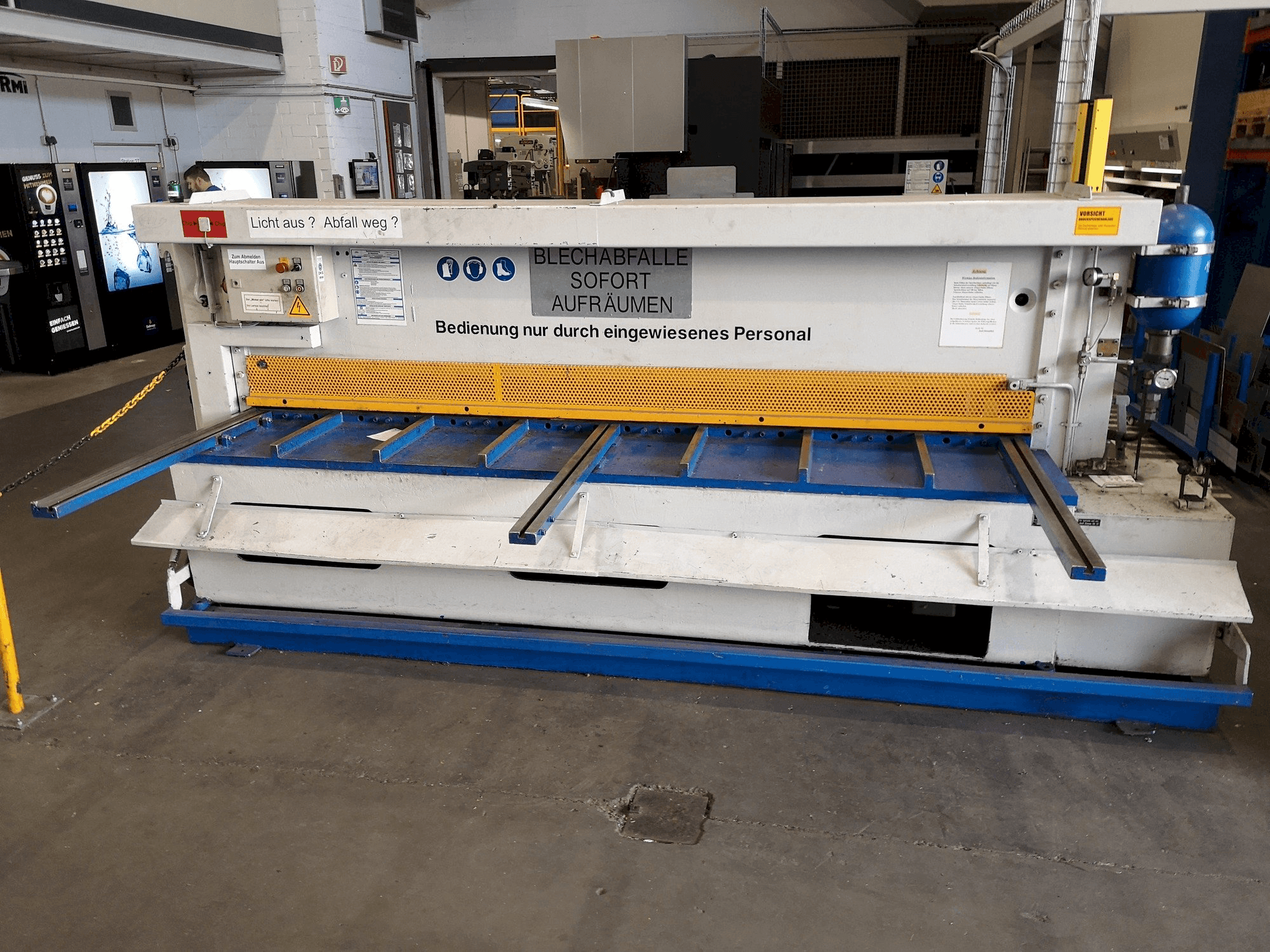 Widok z przodu maszyny PASKOWSKY TSH 10 MM