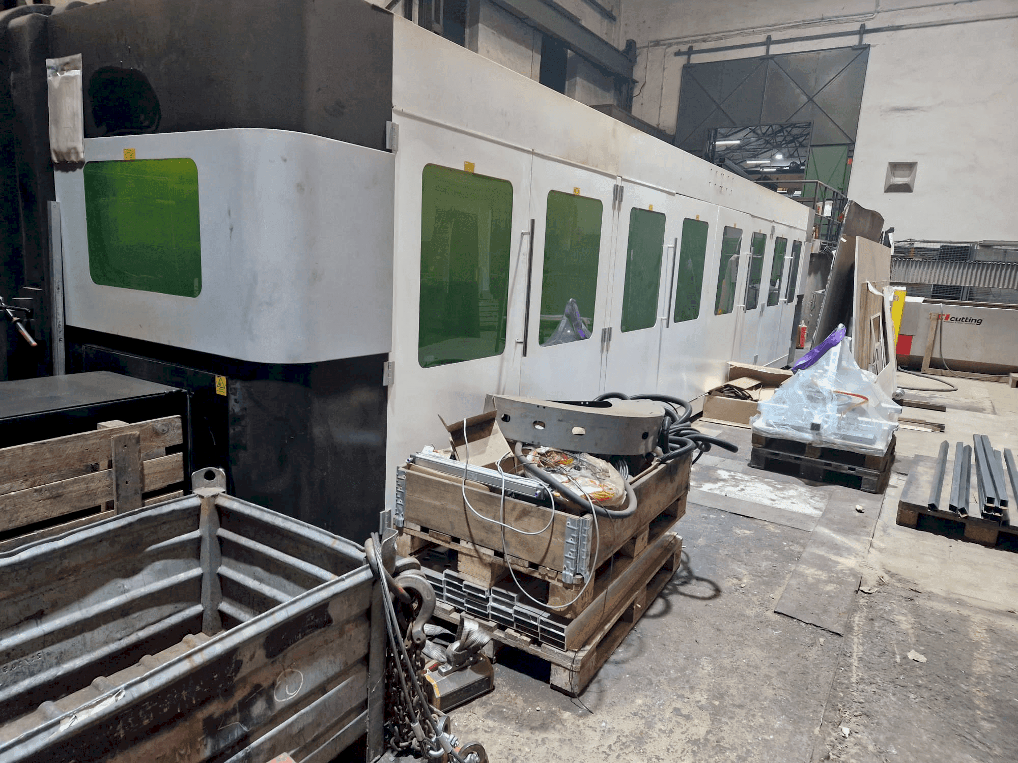 Widok z przodu maszyny THETA TL 3015 PWD