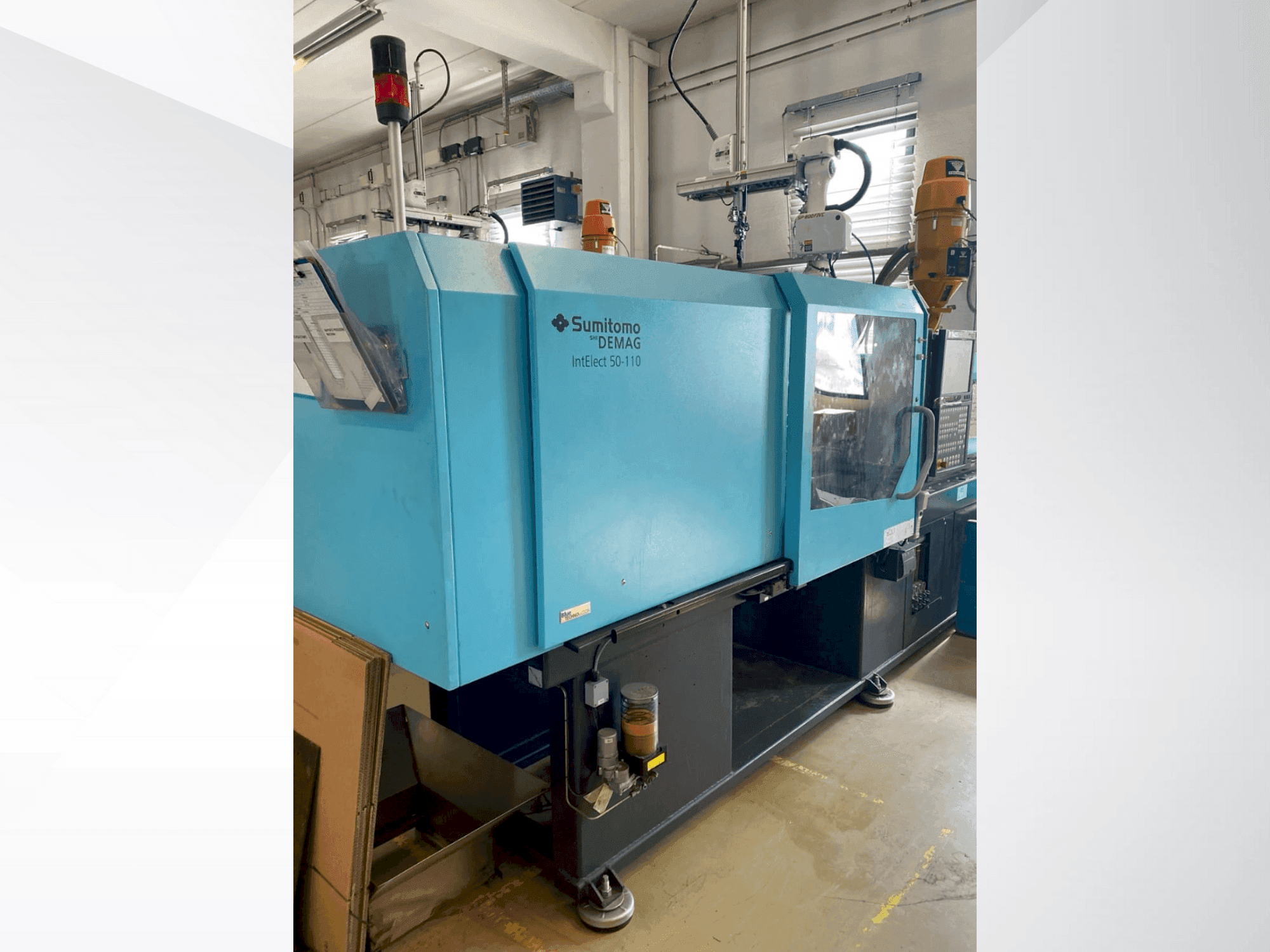 Widok z przodu maszyny DEMAG IntElect 50/370-110