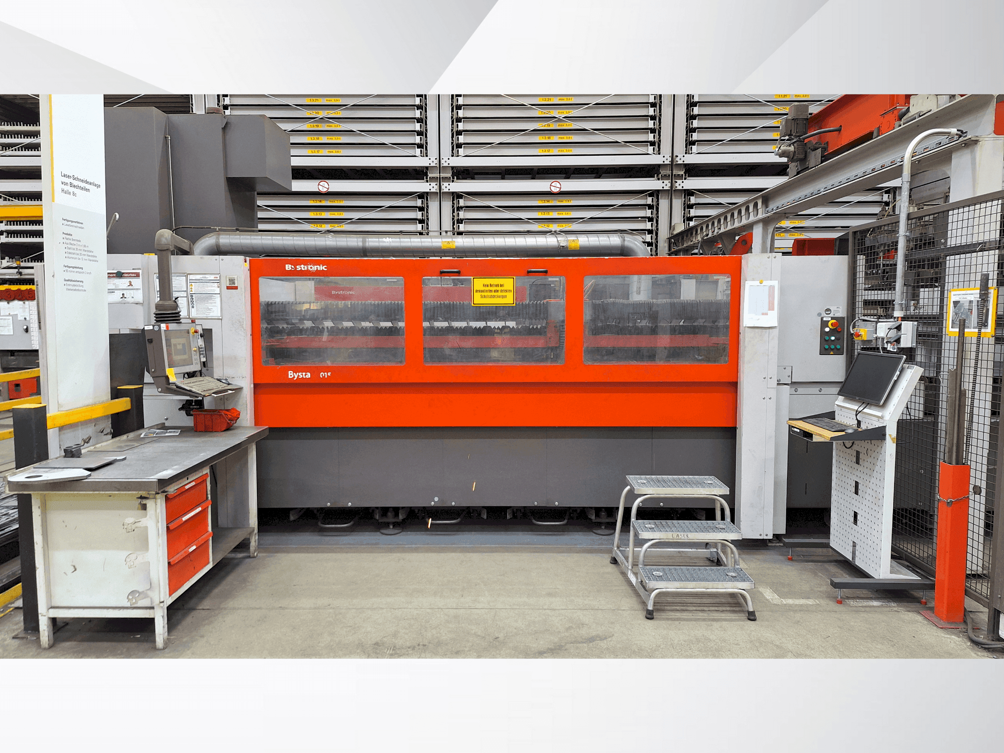 Widok z przodu maszyny Bystronic Bystar 3015