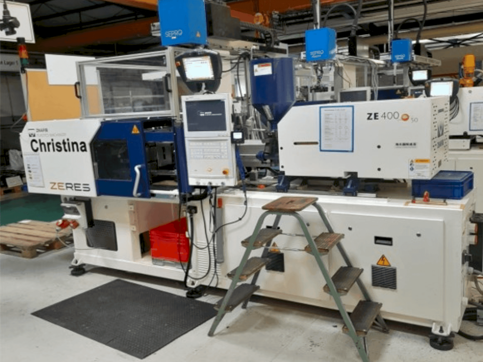 Widok z przodu maszyny HAITIAN ZHAFIR Zeres ZE400