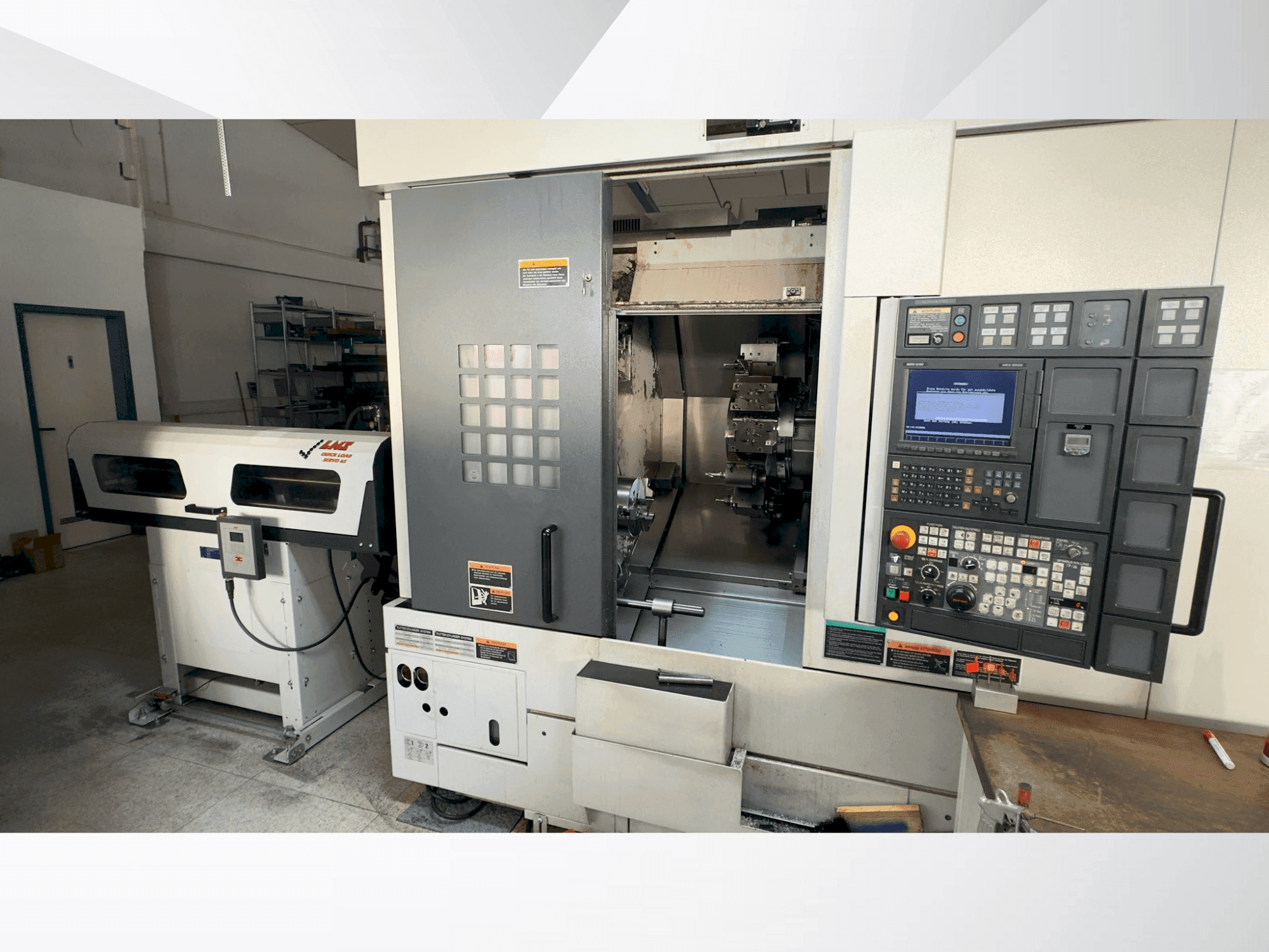 Widok z przodu maszyny MORI SEIKI NL 2000 SY /500