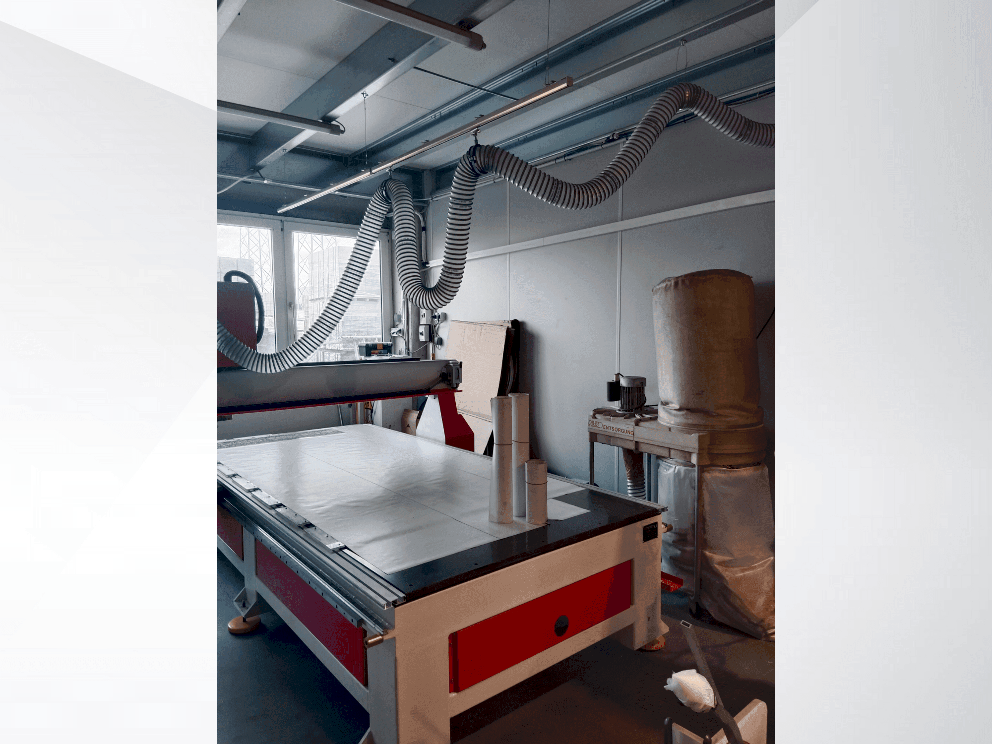 Widok z przodu maszyny H. Winter Routermax Basic 1325 Eco