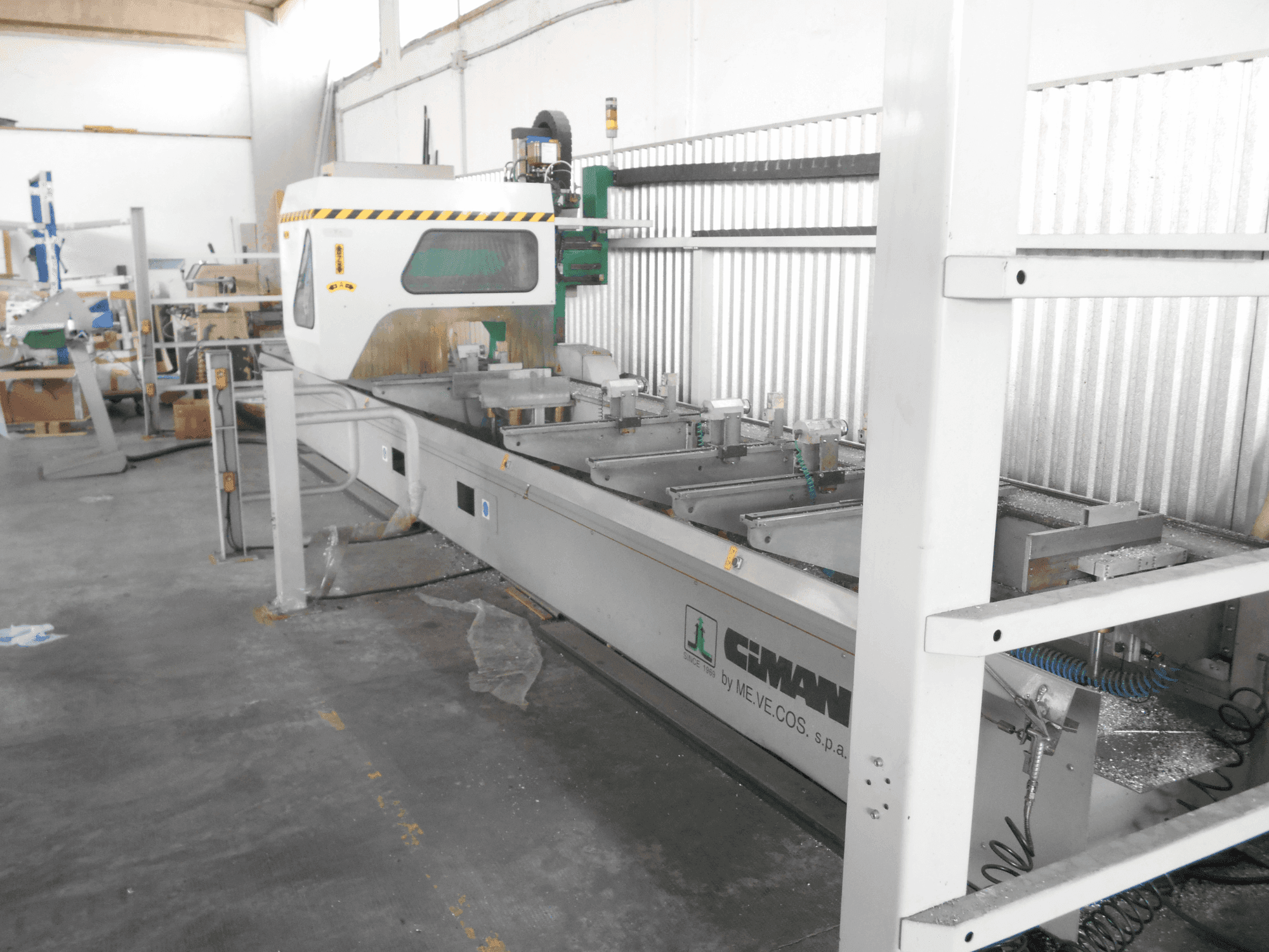 Widok z przodu maszyny CIMAN Mizak 6.7 twin