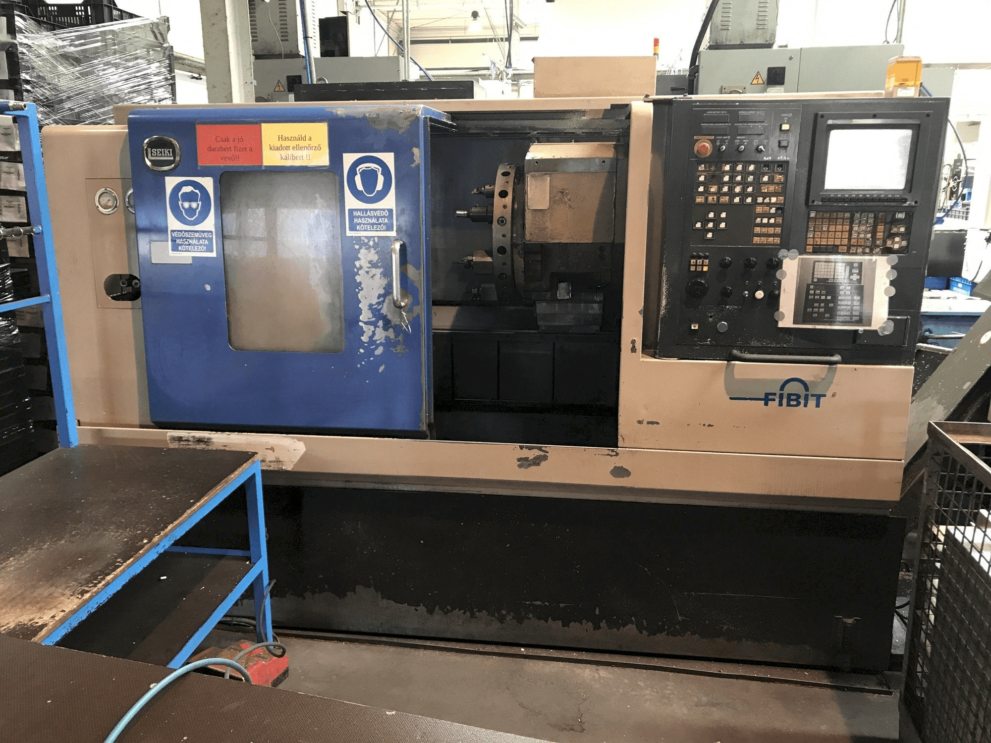 Widok z przodu maszyny HITACHI SEIKI HT20RIII
