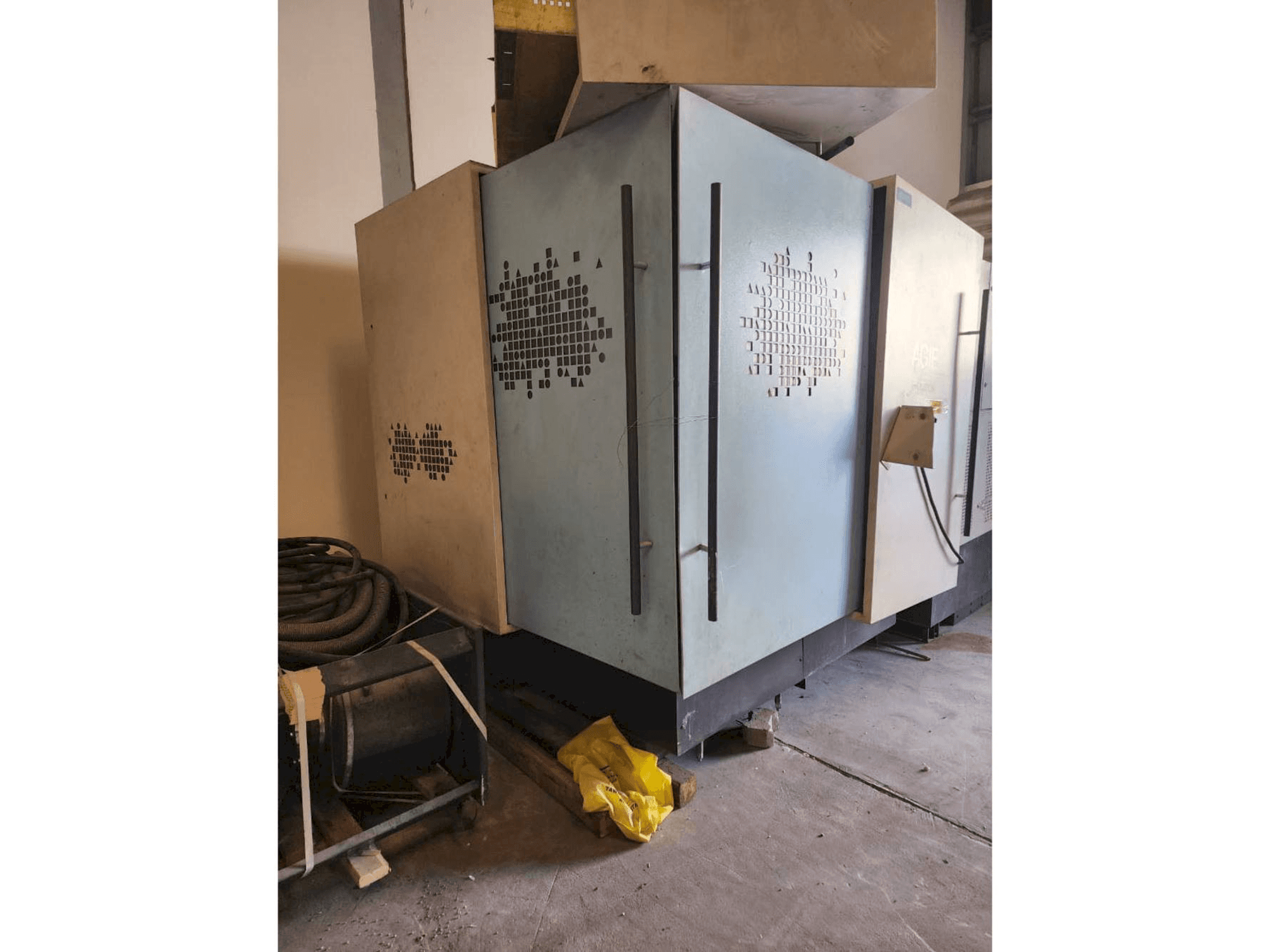 Widok z przodu maszyny AGIE Challenge 2