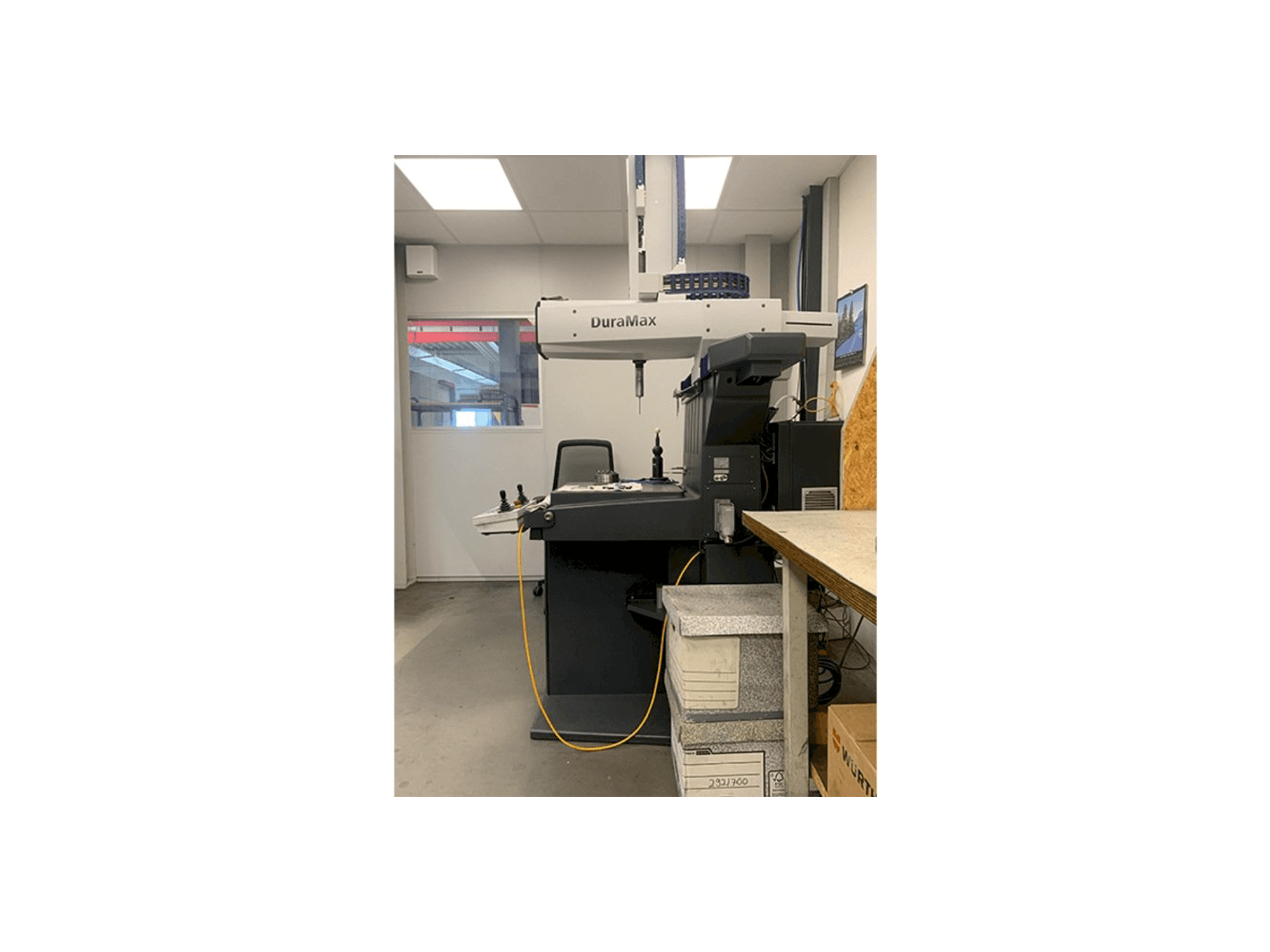 Widok z przodu maszyny ZEISS Duramax 3-D