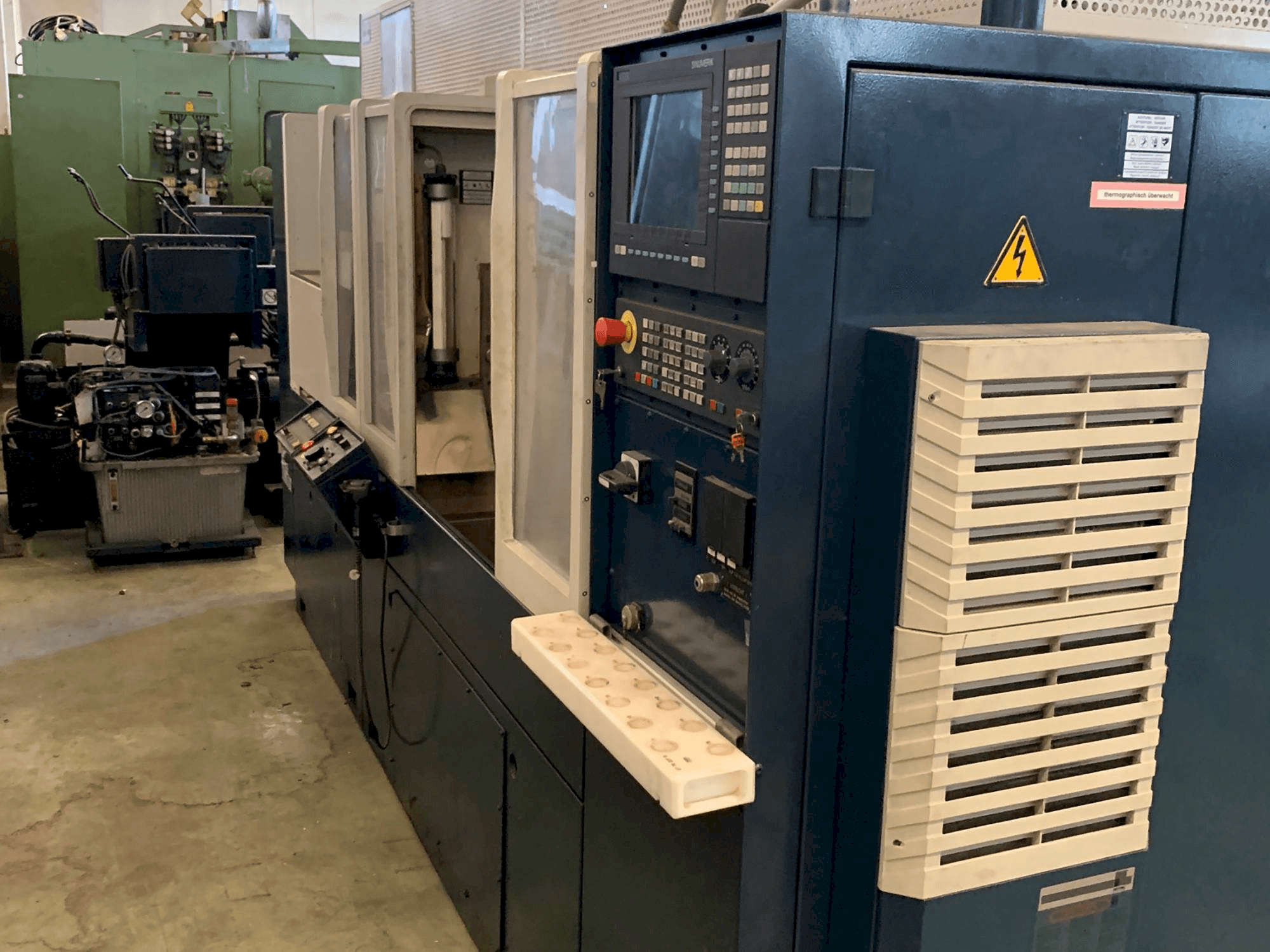 Widok z przodu maszyny SPINNER PD 48