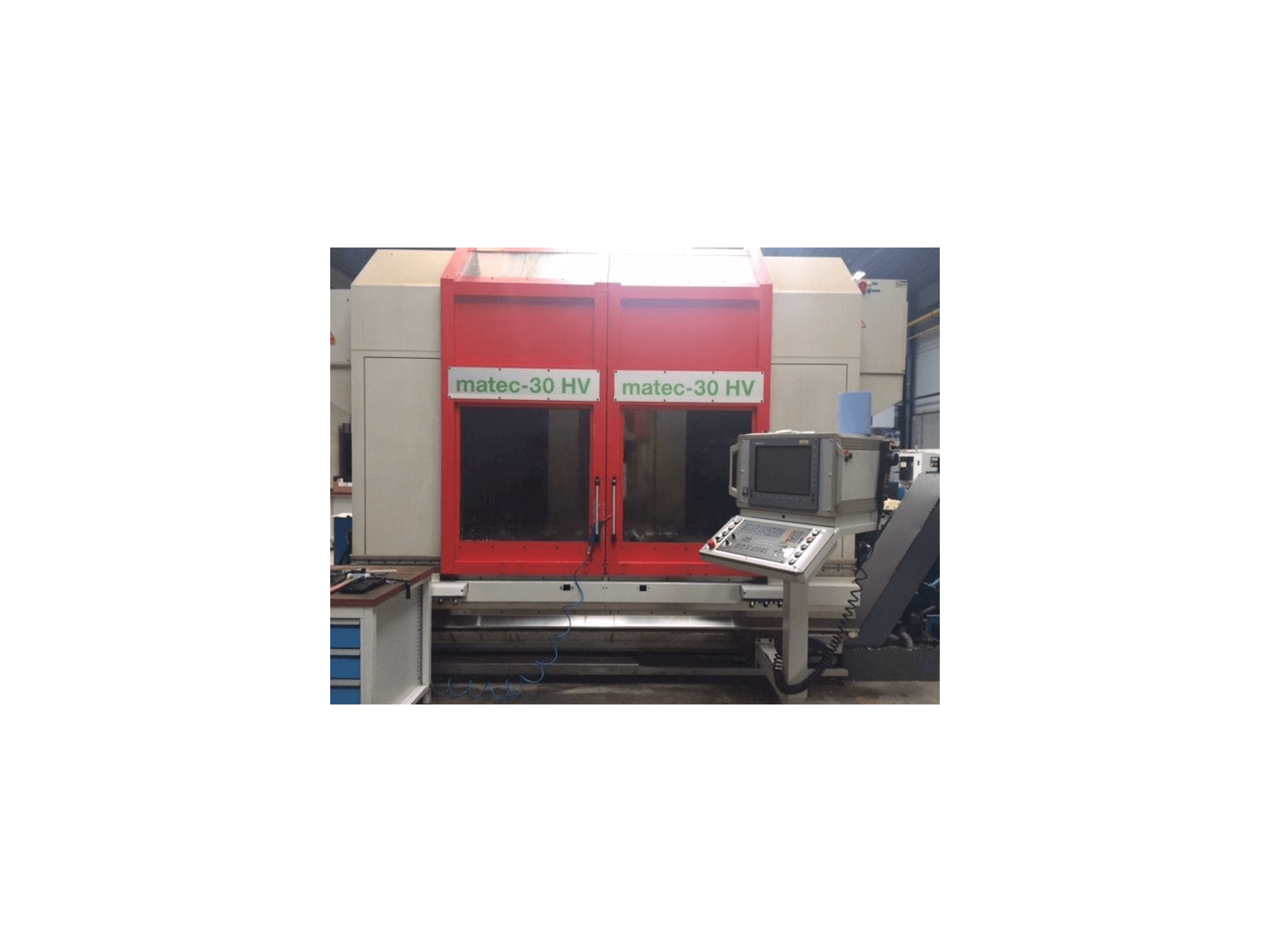 Widok z przodu maszyny Matec 30 HV