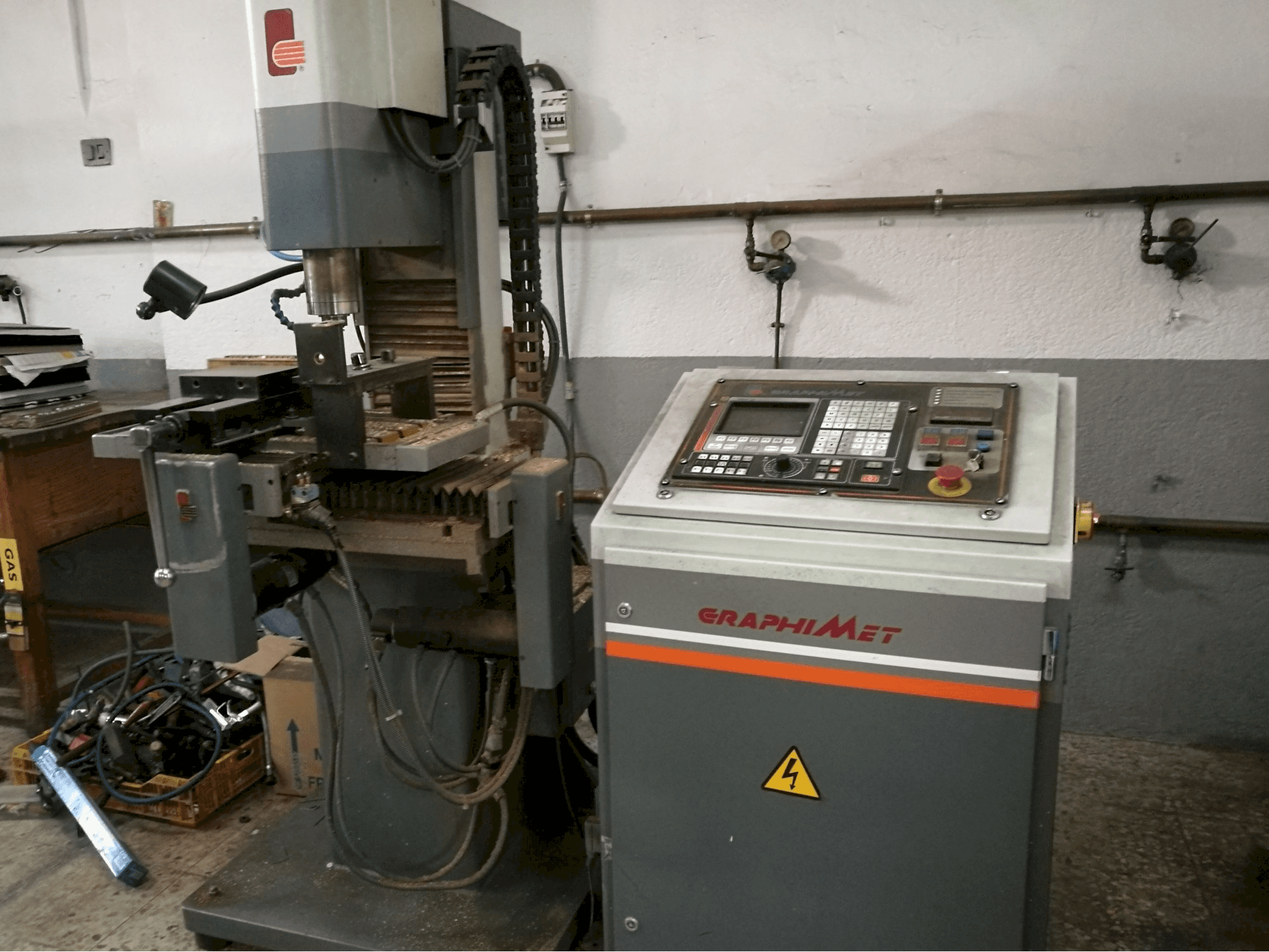 Widok z prawej maszyny GRAPHIMET A-2