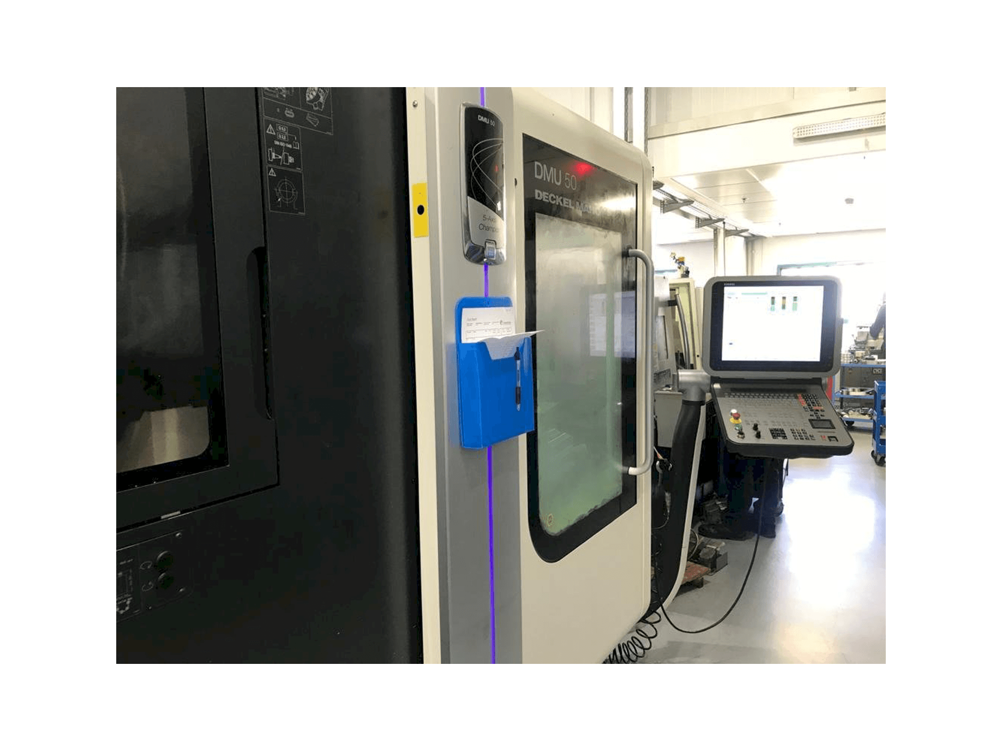 Widok z przodu maszyny DMG Mori Seiki DMU 50