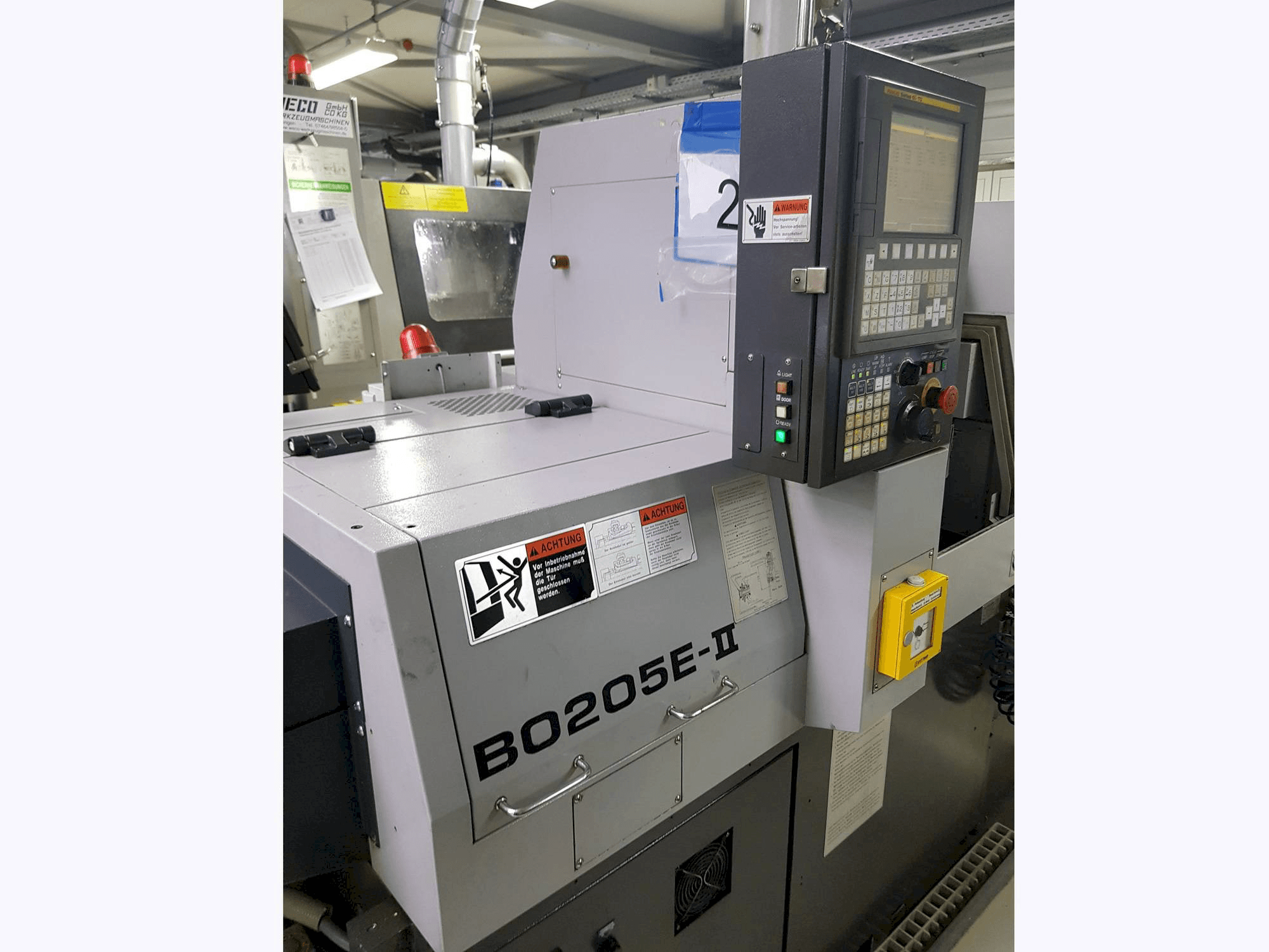Widok z przodu maszyny TSUGAMI BO205E-II