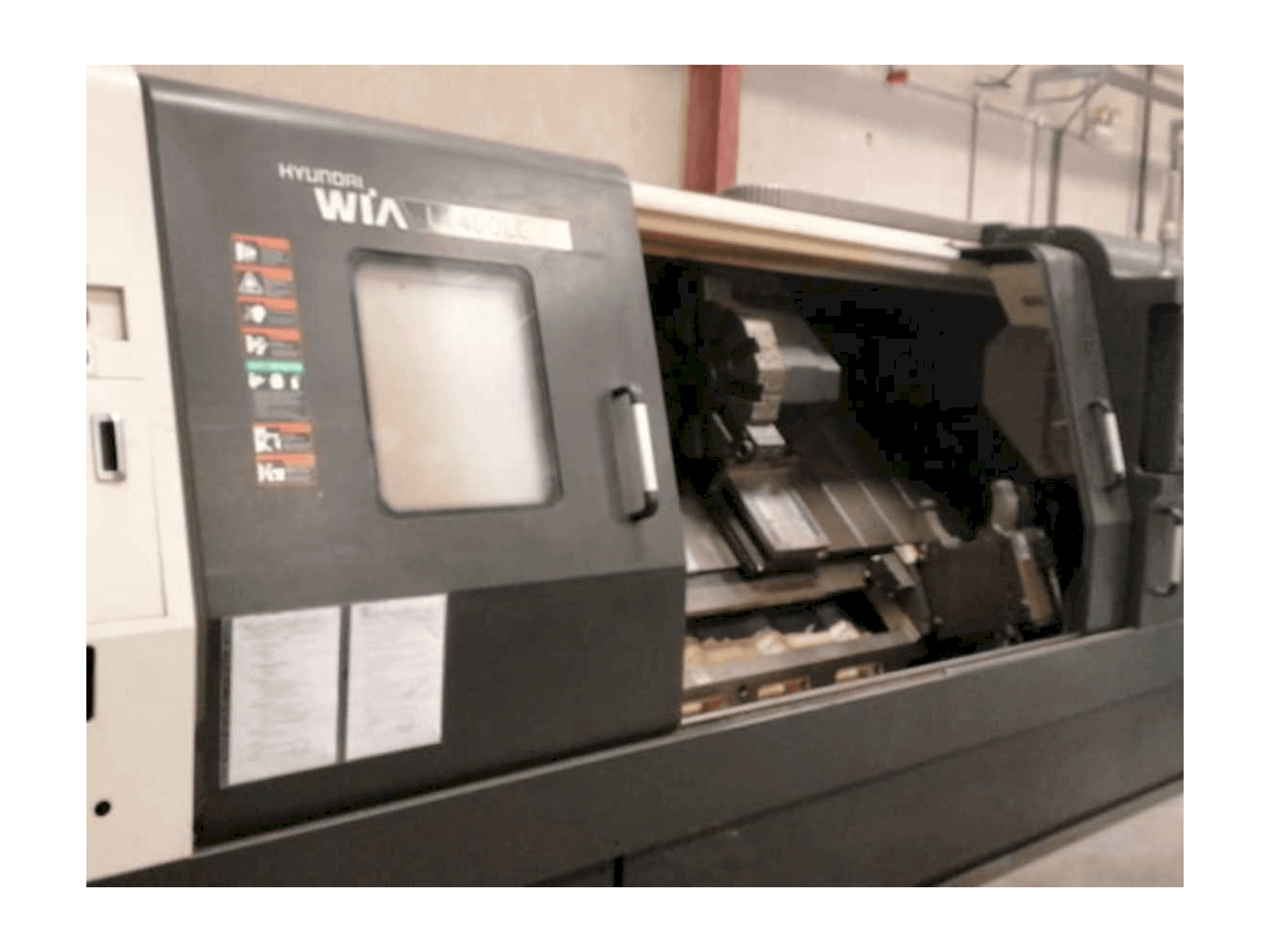 Widok z przodu maszyny Hyundai Wia L400LC