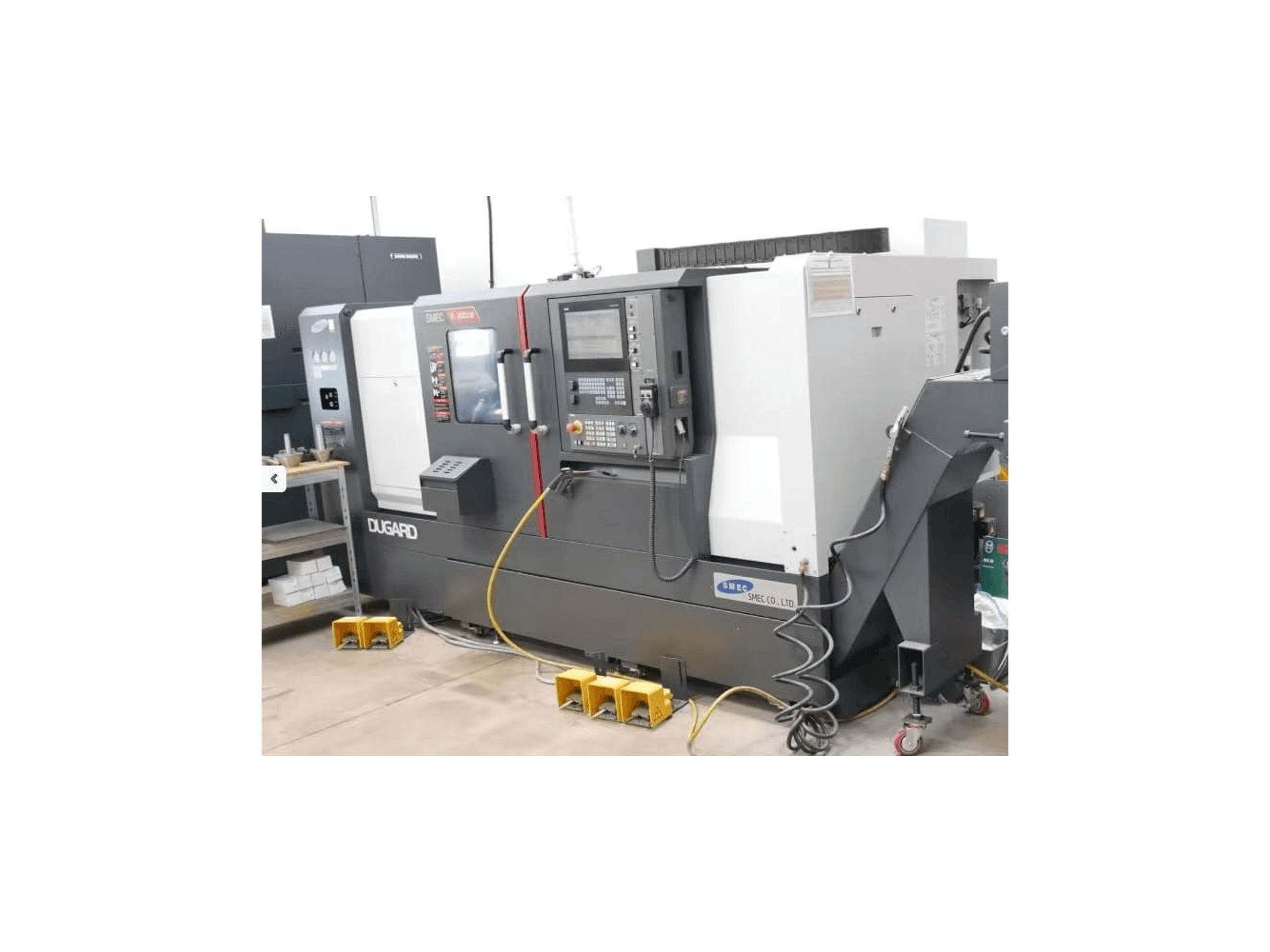 Widok z przodu maszyny SMEC SL3000LM