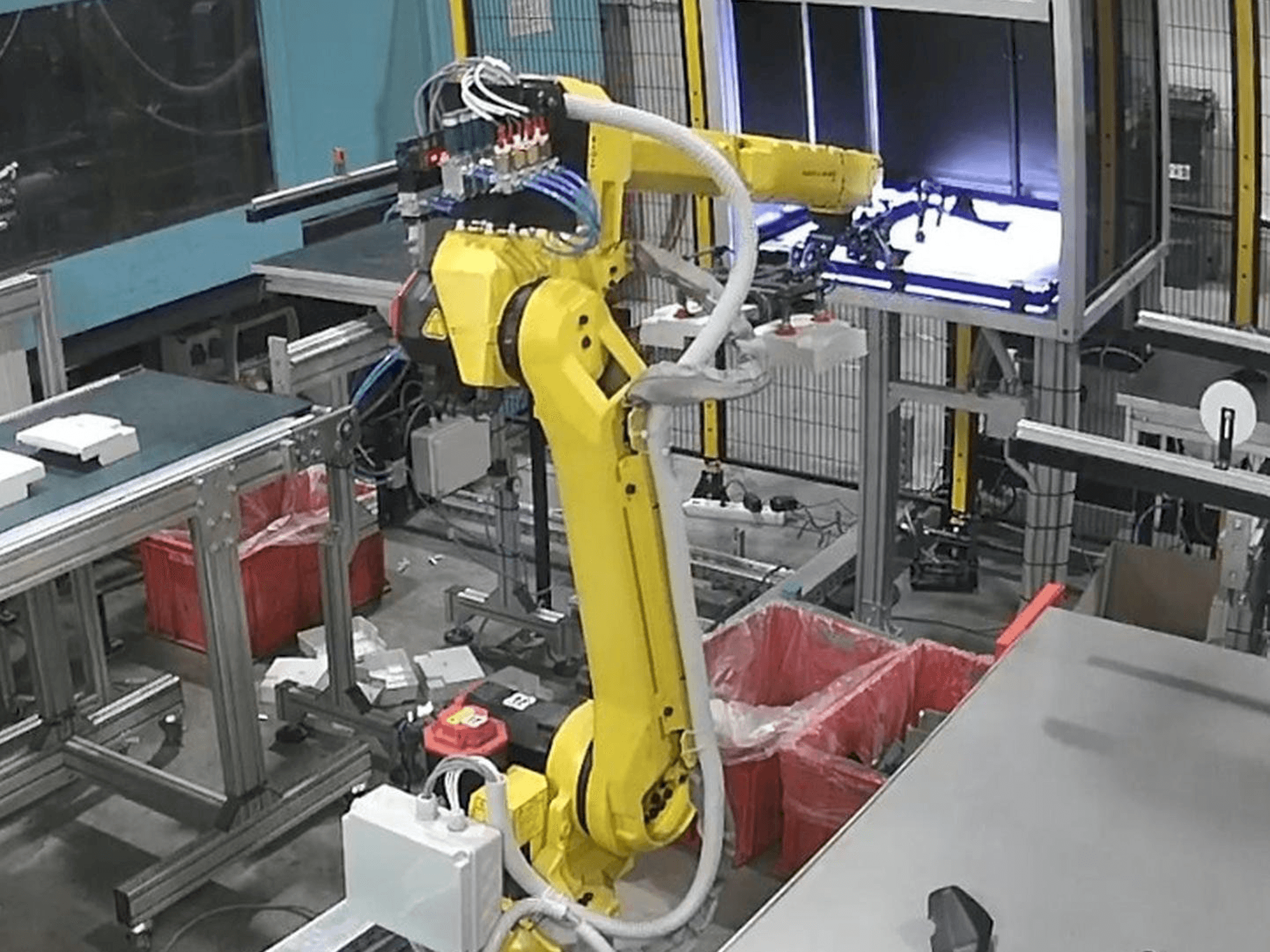 Widok z przodu maszyny FANUC M20iA12L