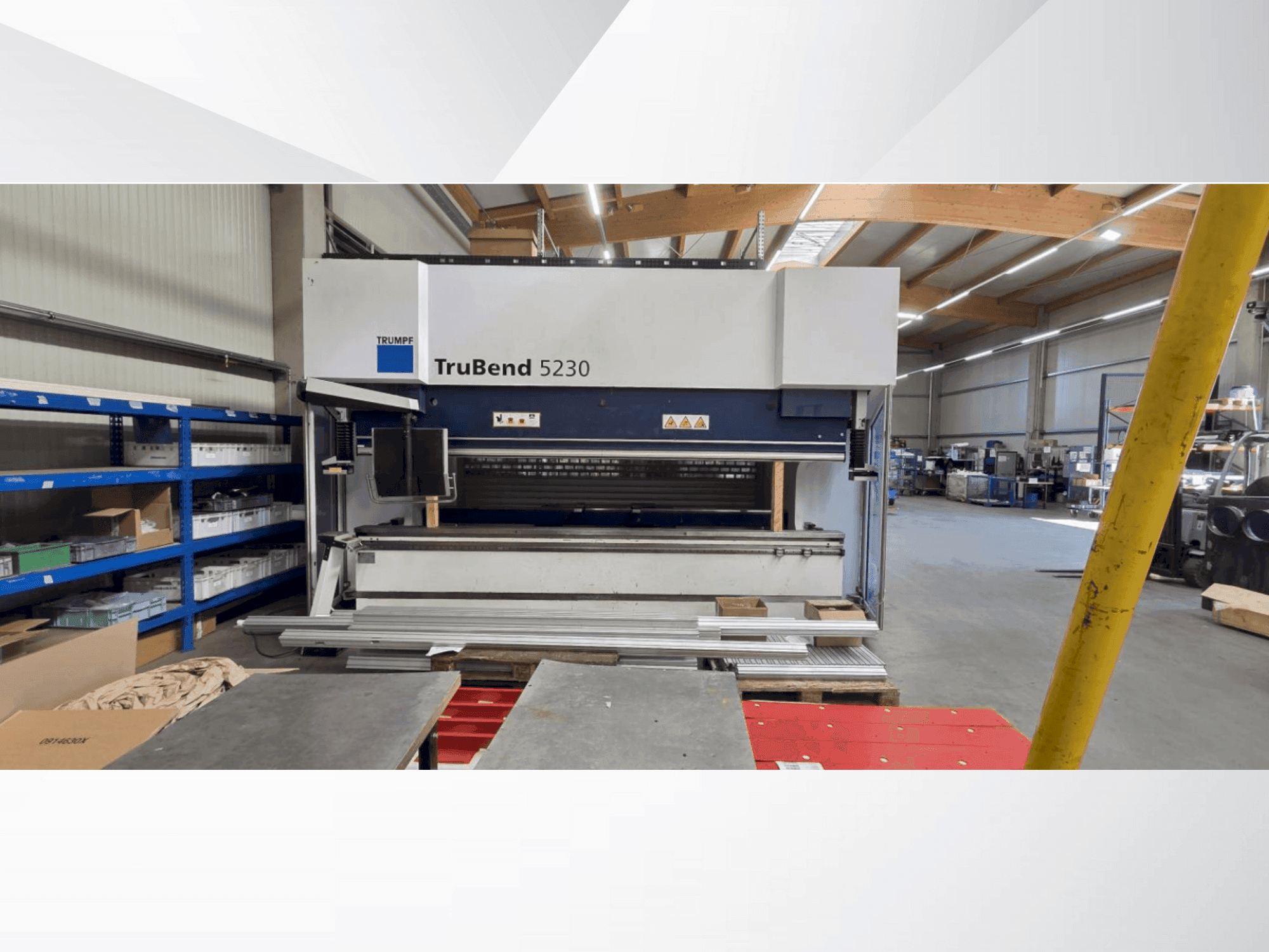 Widok z przodu maszyny TRUMPF TruBend 5230