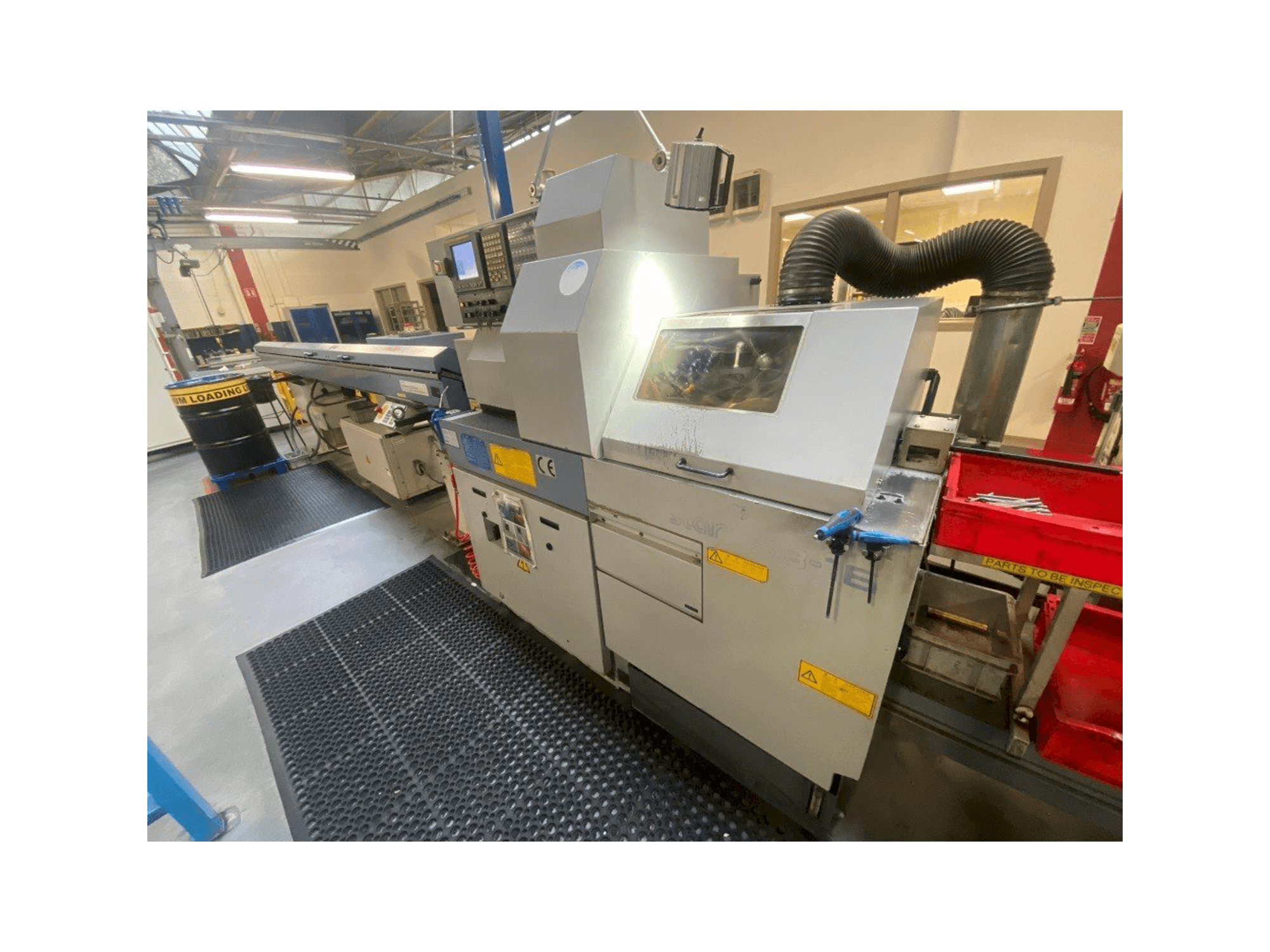 Widok z przodu maszyny Star SB-16