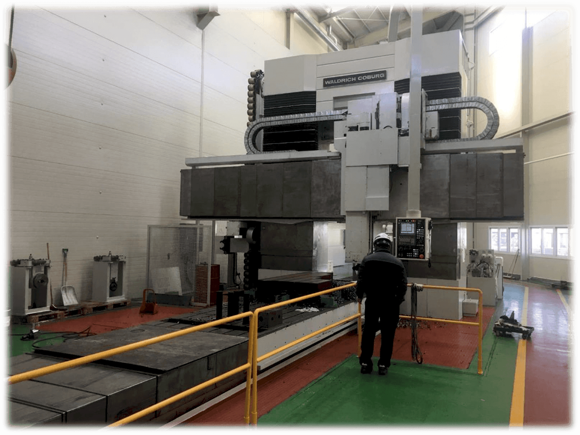 Widok z przodu maszyny WALDRICH COBURG 14-10FP150NC