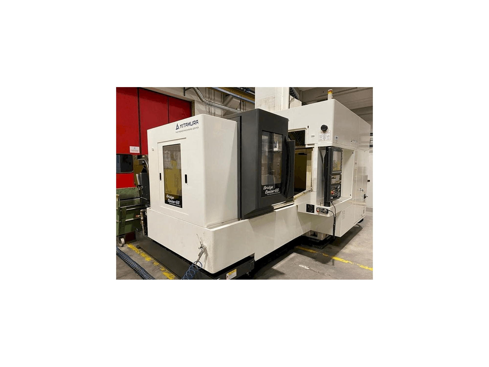 Widok z przodu maszyny Kitamura Bridge 6G
