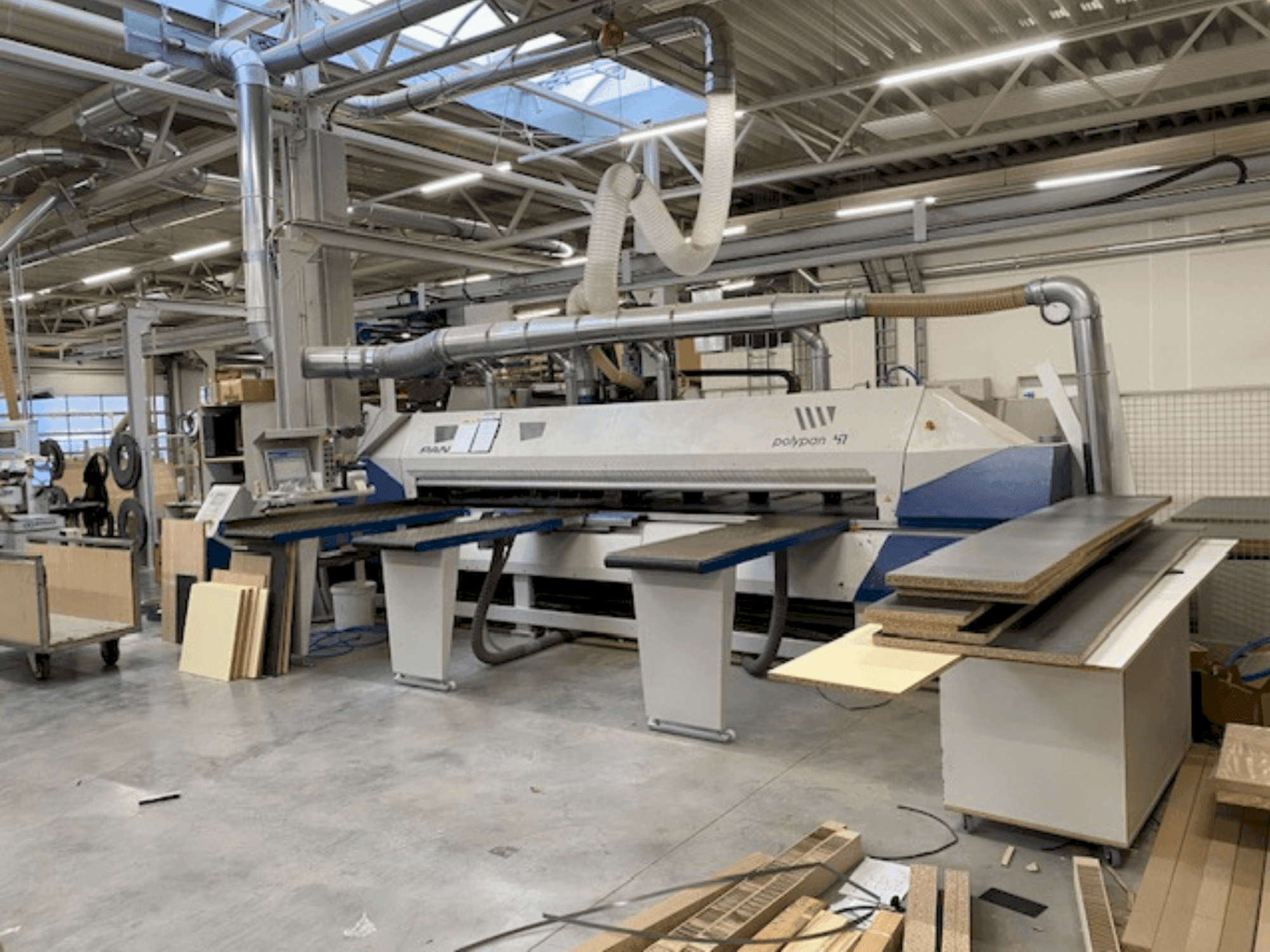 Widok z przodu maszyny PANHANS POLYPAN 47 F