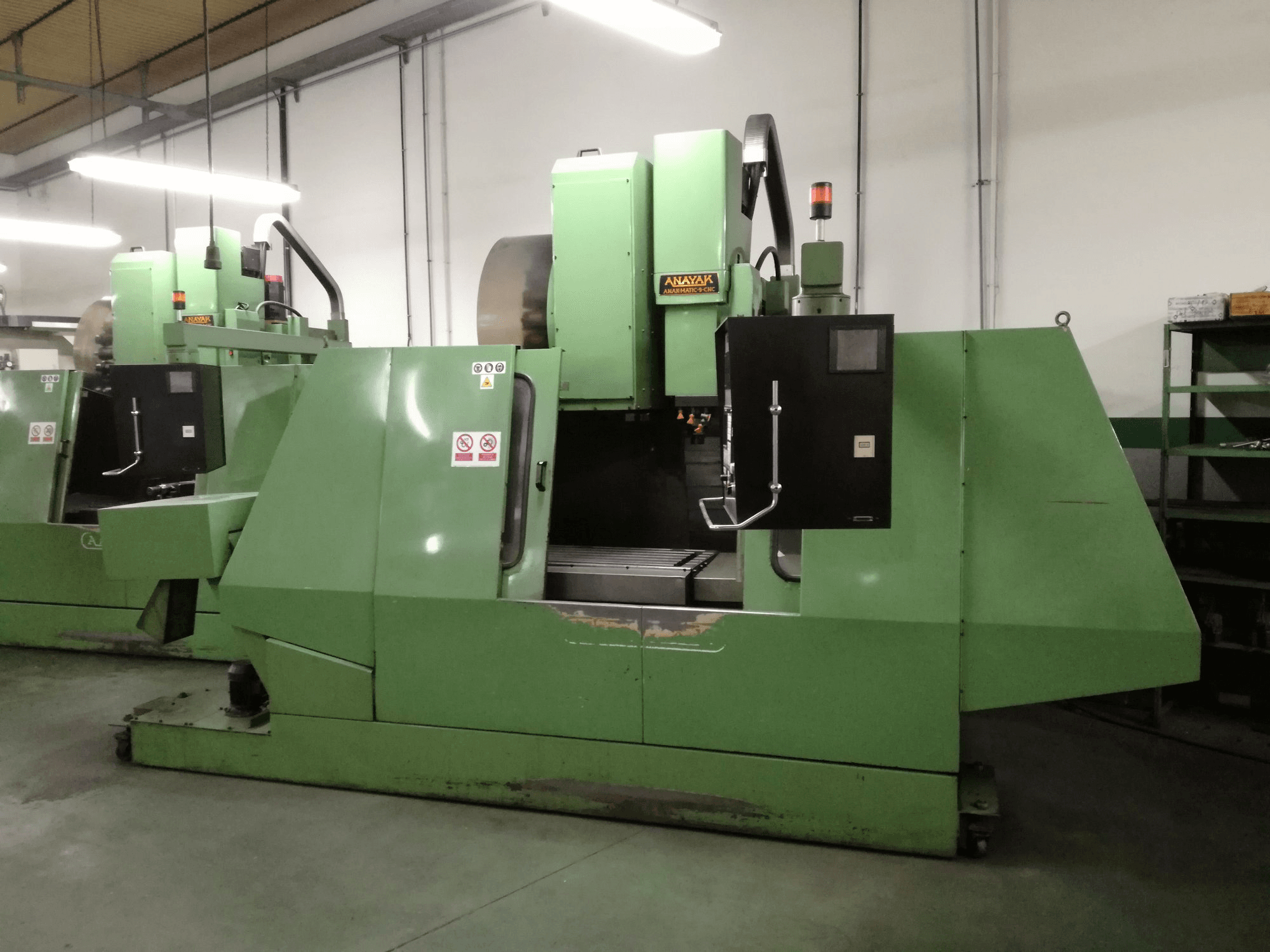 Widok z przodu maszyny ANAYAK ANAKMATIC 9