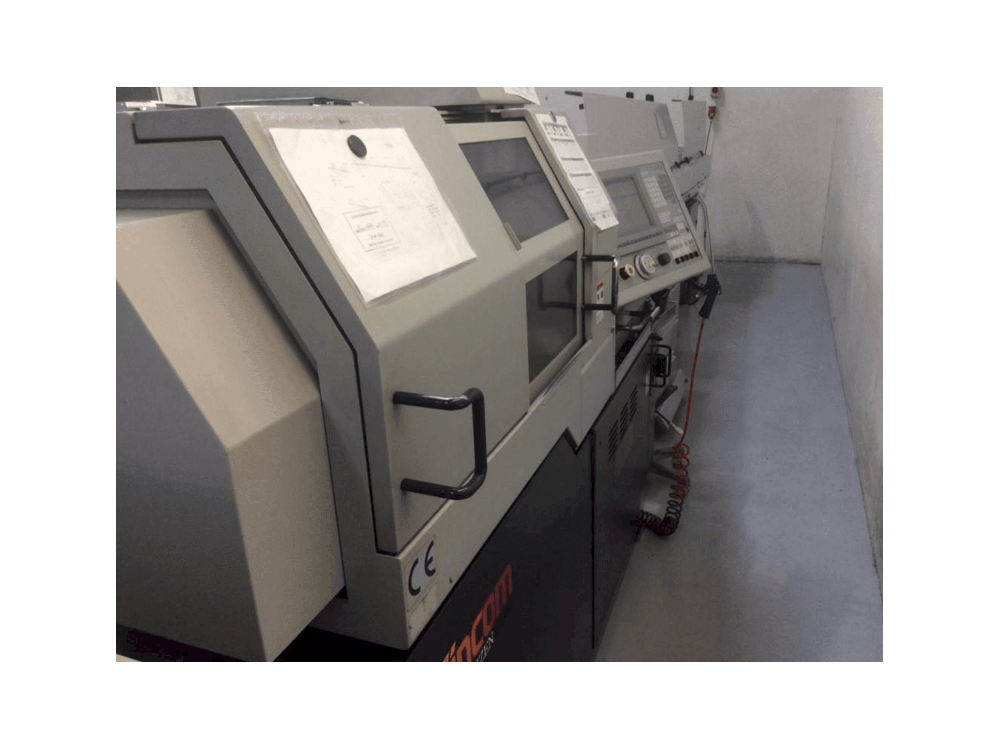 Widok lewej strony maszyny Citizen L20