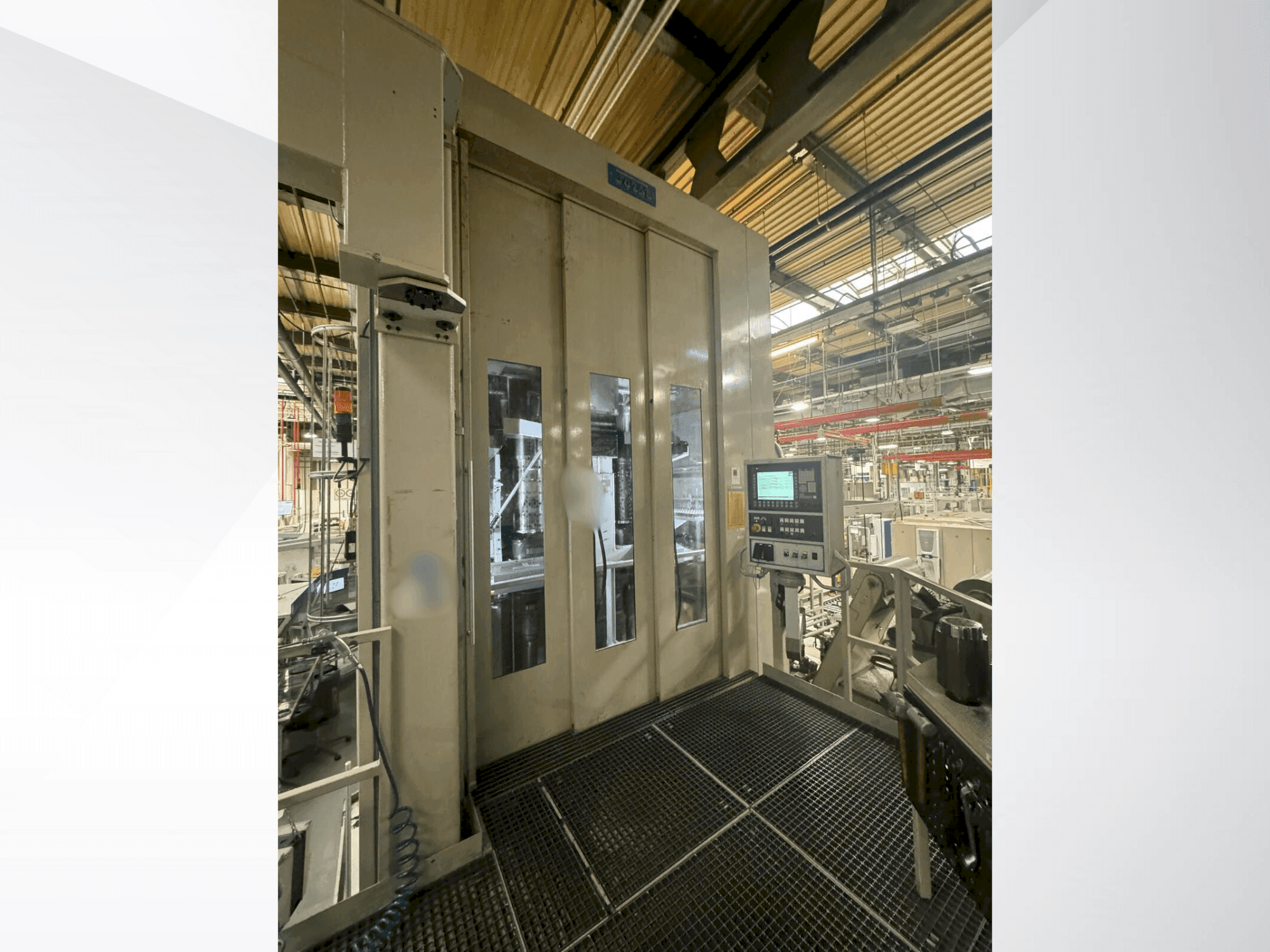 Widok z przodu maszyny FORST RTSA 32x1600x630