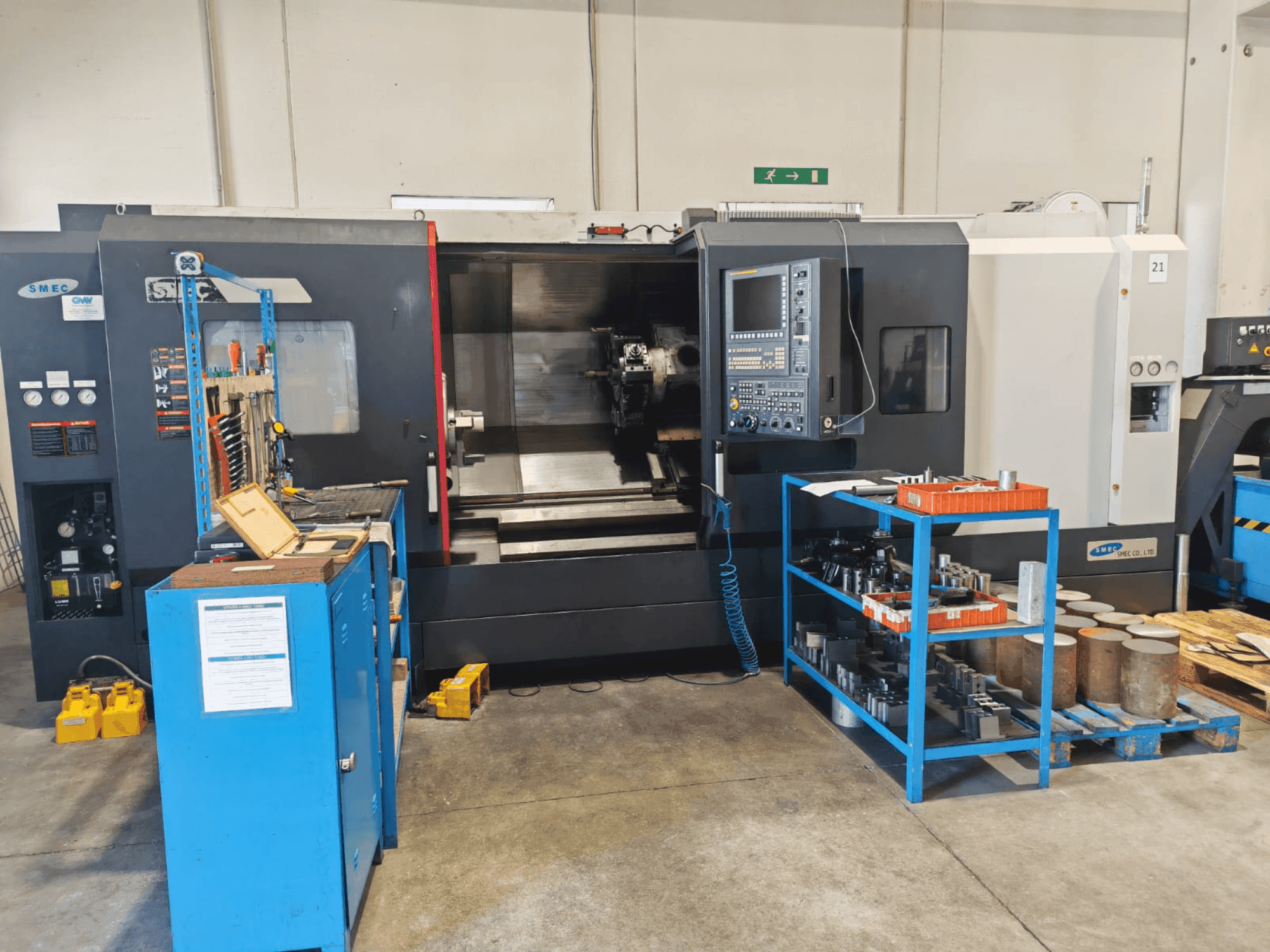 Widok z przodu maszyny SMEC Samsung 3500 XLY