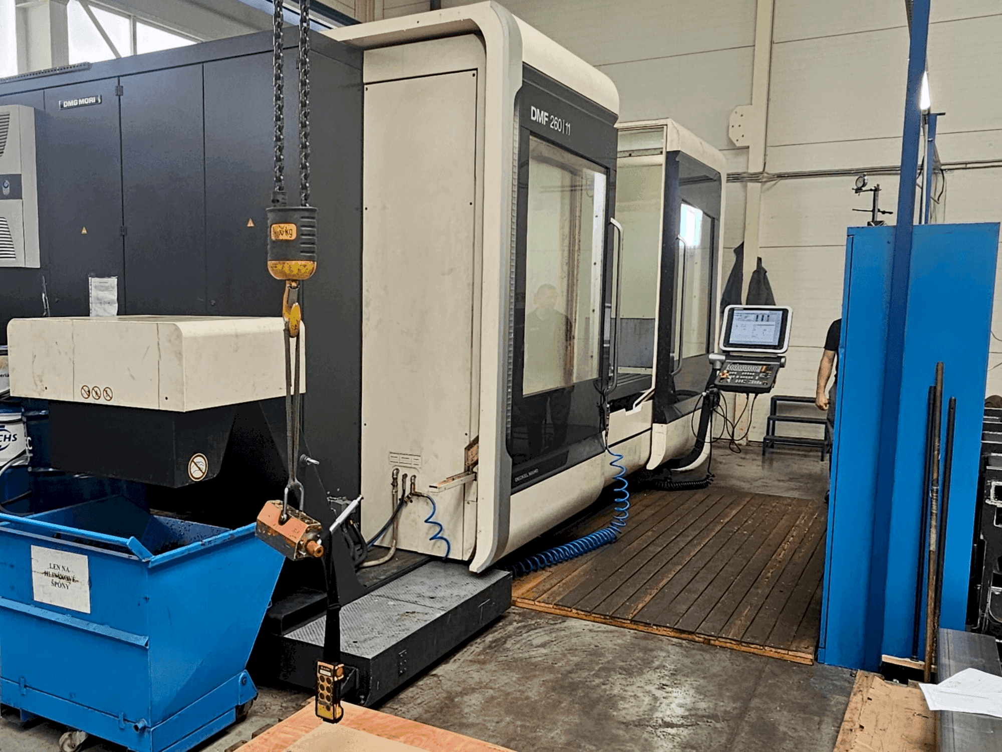 Widok z przodu maszyny DMG MORI DMG MORI DMF 260/11 KGT