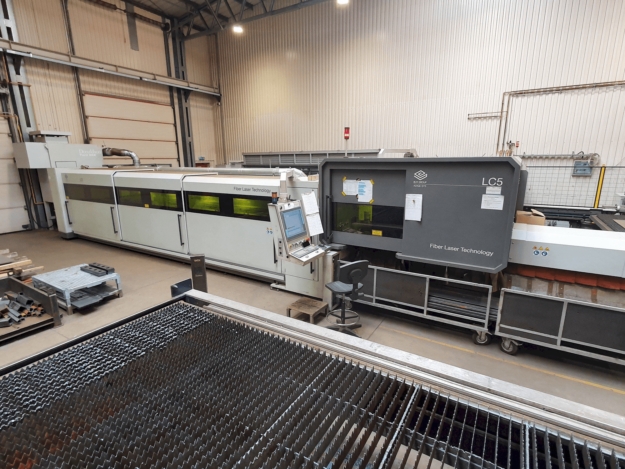 Widok z przodu maszyny BLM ADIGE LC5