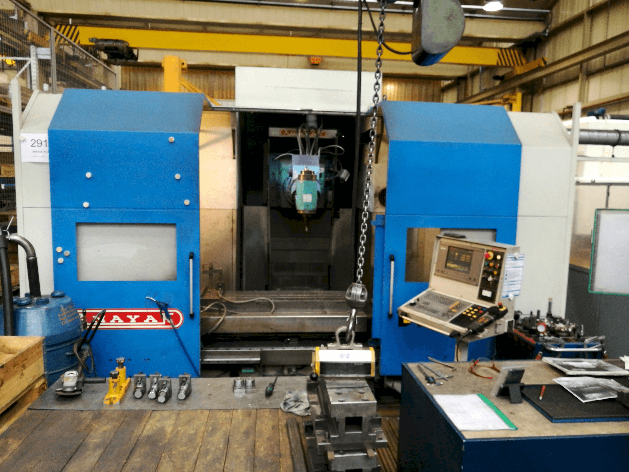 Widok z przodu maszyny ANAYAK VH-1800