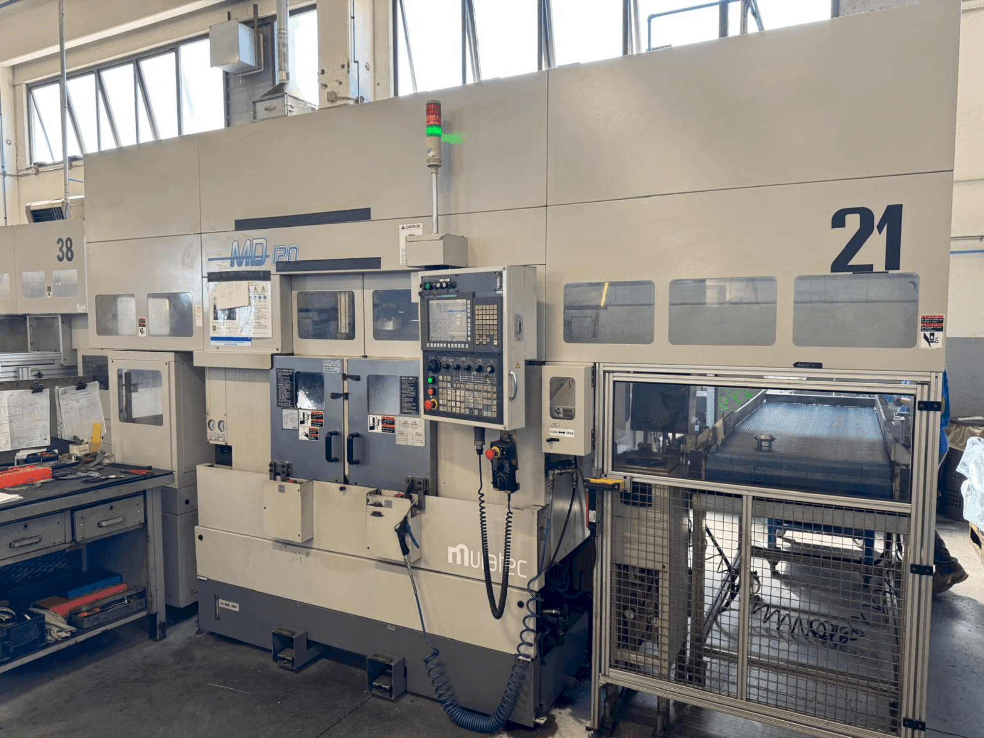 Widok z przodu maszyny MURATA Model MURATEC MD 120