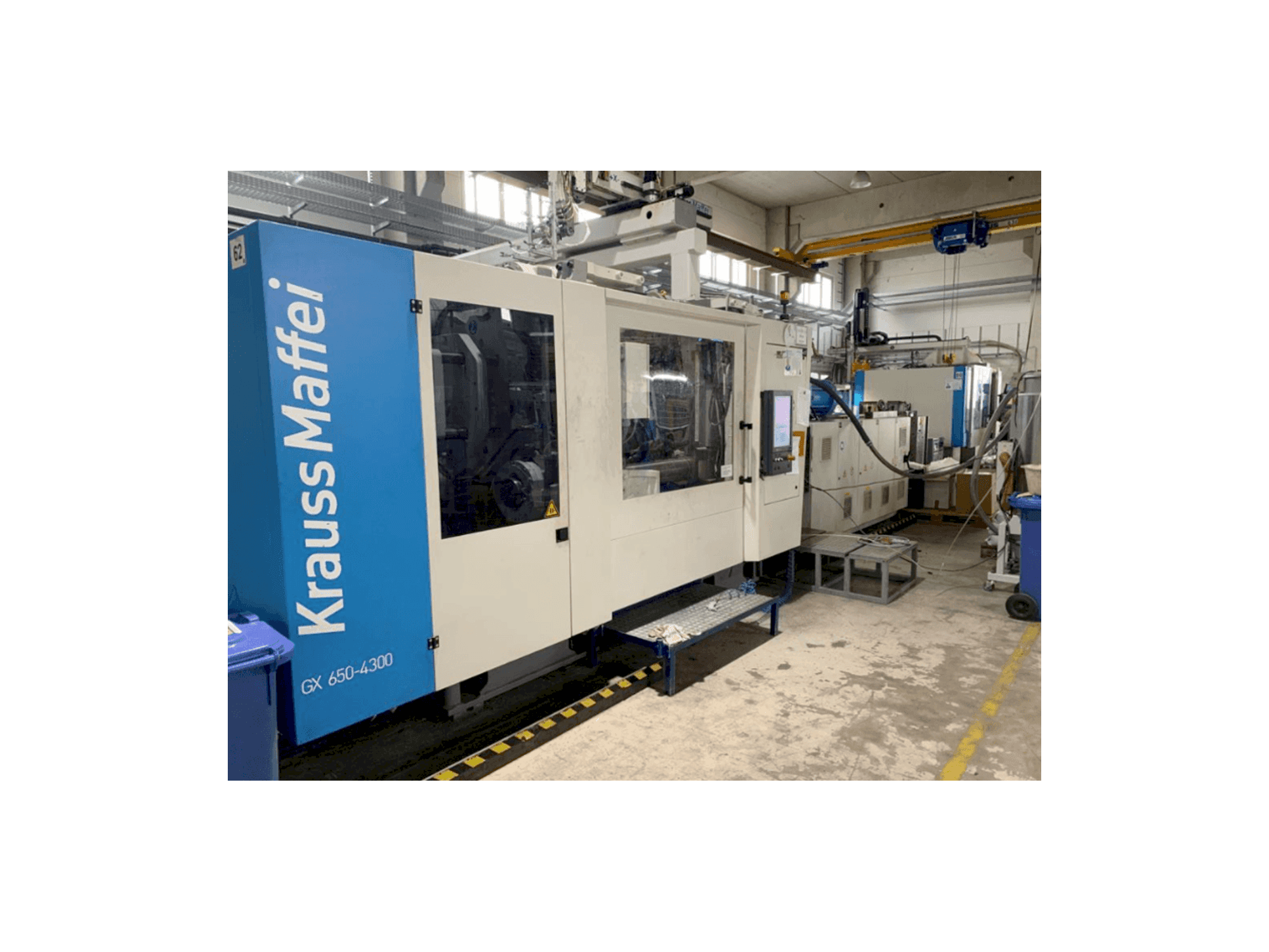 Widok z przodu maszyny Krauss Maffei KM650-4300 GX